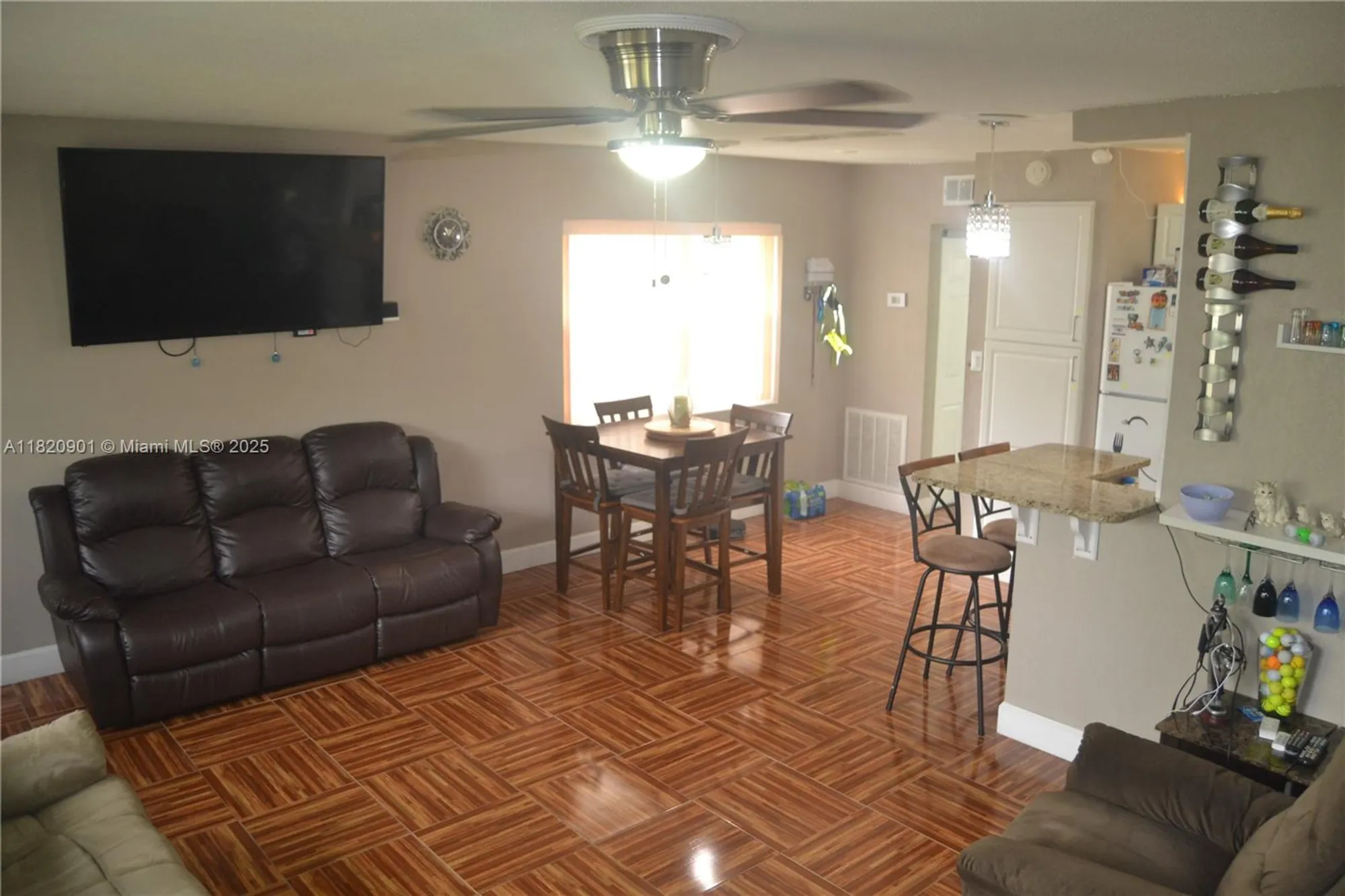 Property Slideshow image 5 of 23 | 56 norwich c # 56, West Palm Beach, FL, 33417