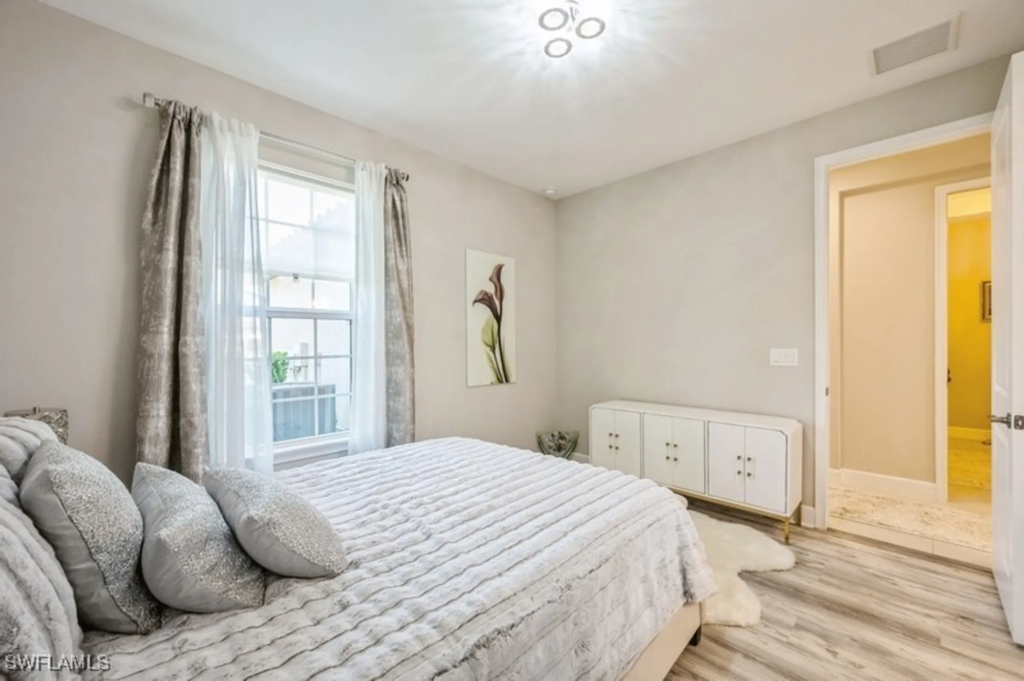 Property Slideshow image 14 of 29 | 8070 calle canovas ct, Naples, FL, 34114