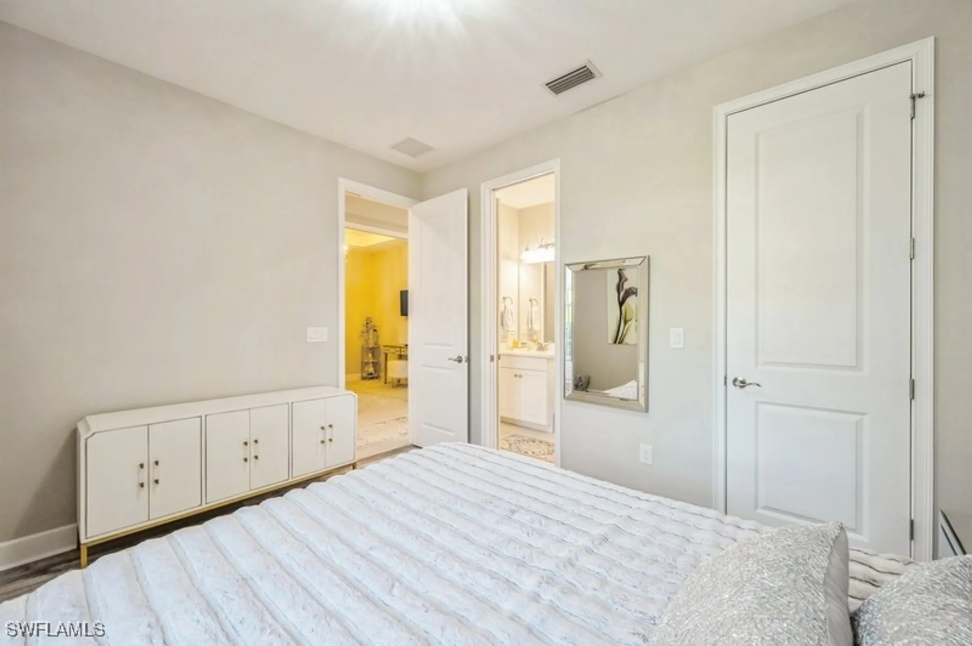 Property Slideshow image 15 of 29 | 8070 calle canovas ct, Naples, FL, 34114