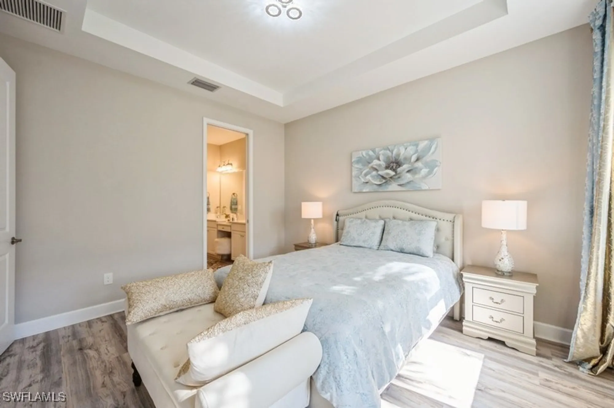 Property Slideshow image 10 of 29 | 8070 calle canovas ct, Naples, FL, 34114