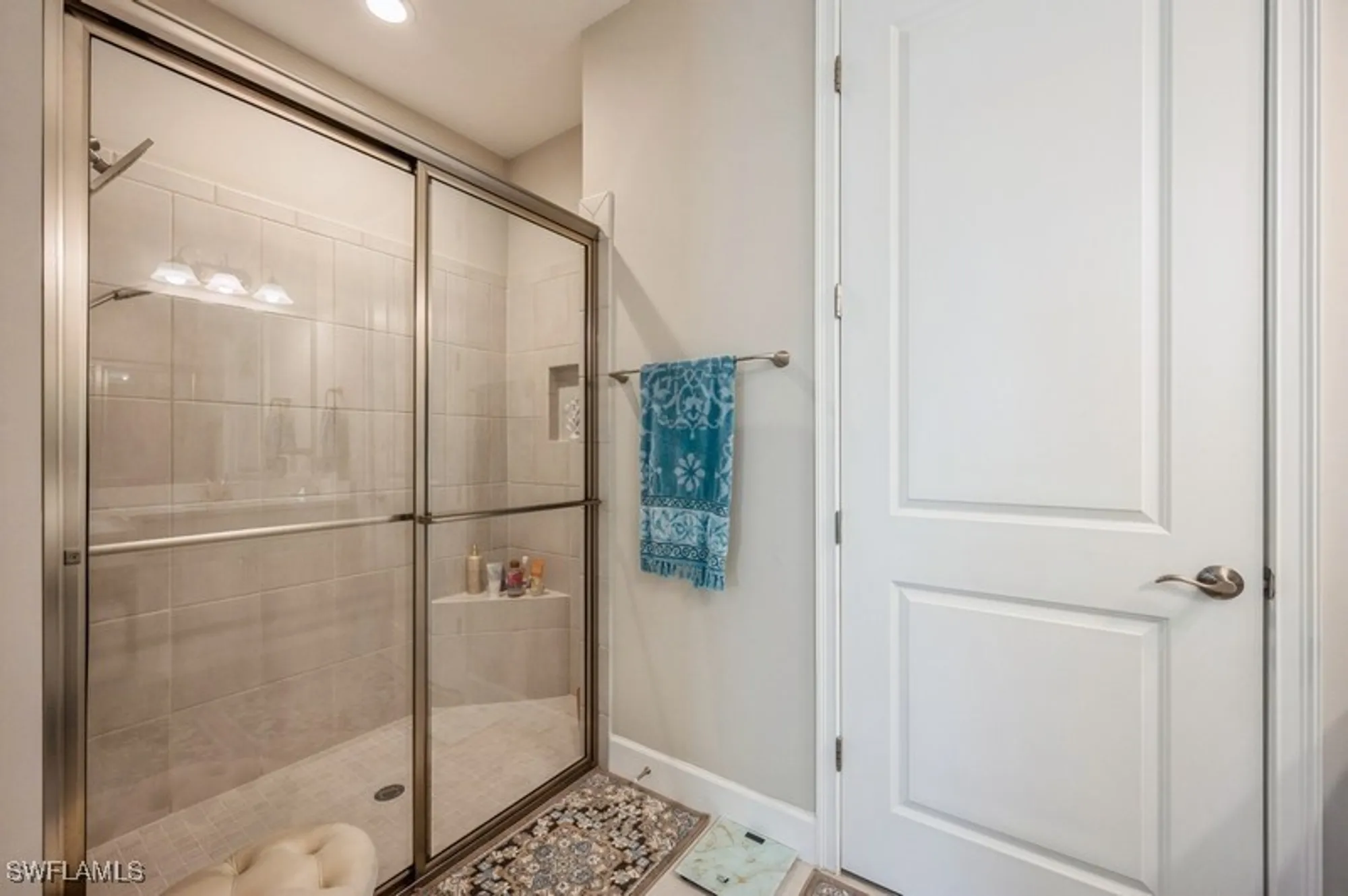 Property Slideshow image 12 of 29 | 8070 calle canovas ct, Naples, FL, 34114