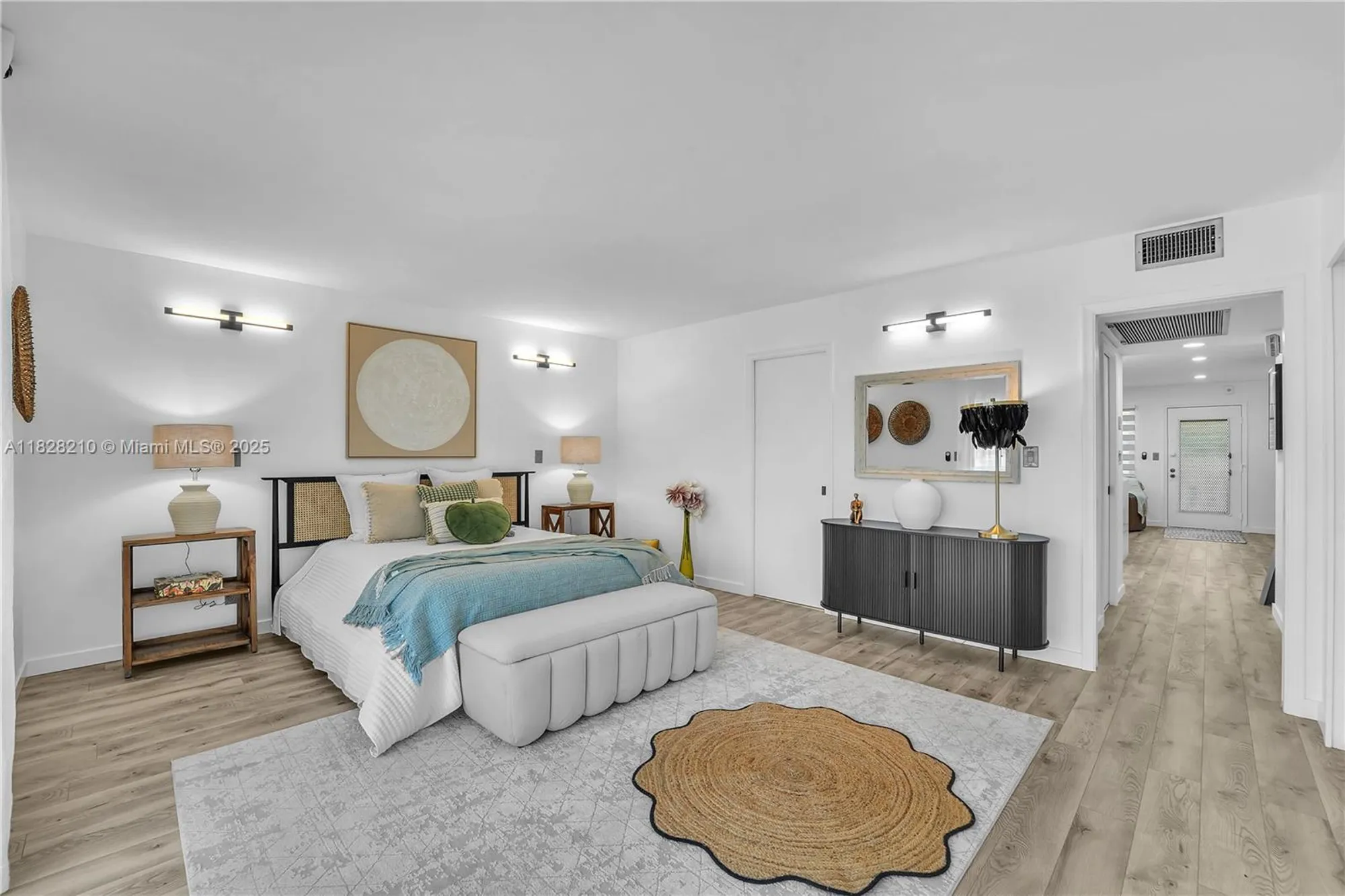 Property Slideshow image 13 of 25 | 2905 victoria pl d2, Coconut Creek, FL, 33066