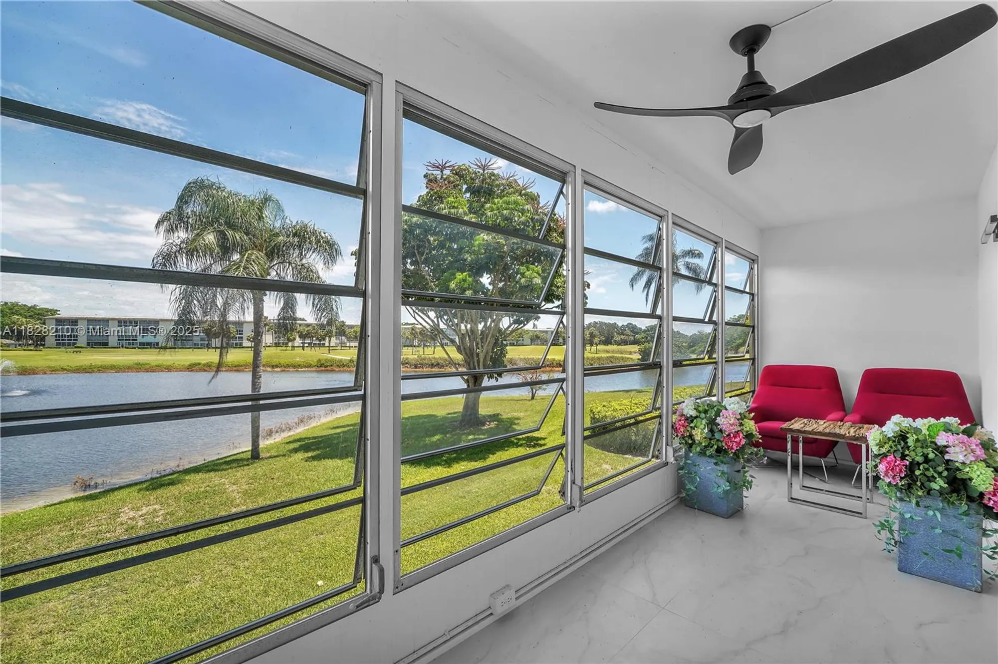 Property Slideshow image 22 of 25 | 2905 victoria pl d2, Coconut Creek, FL, 33066