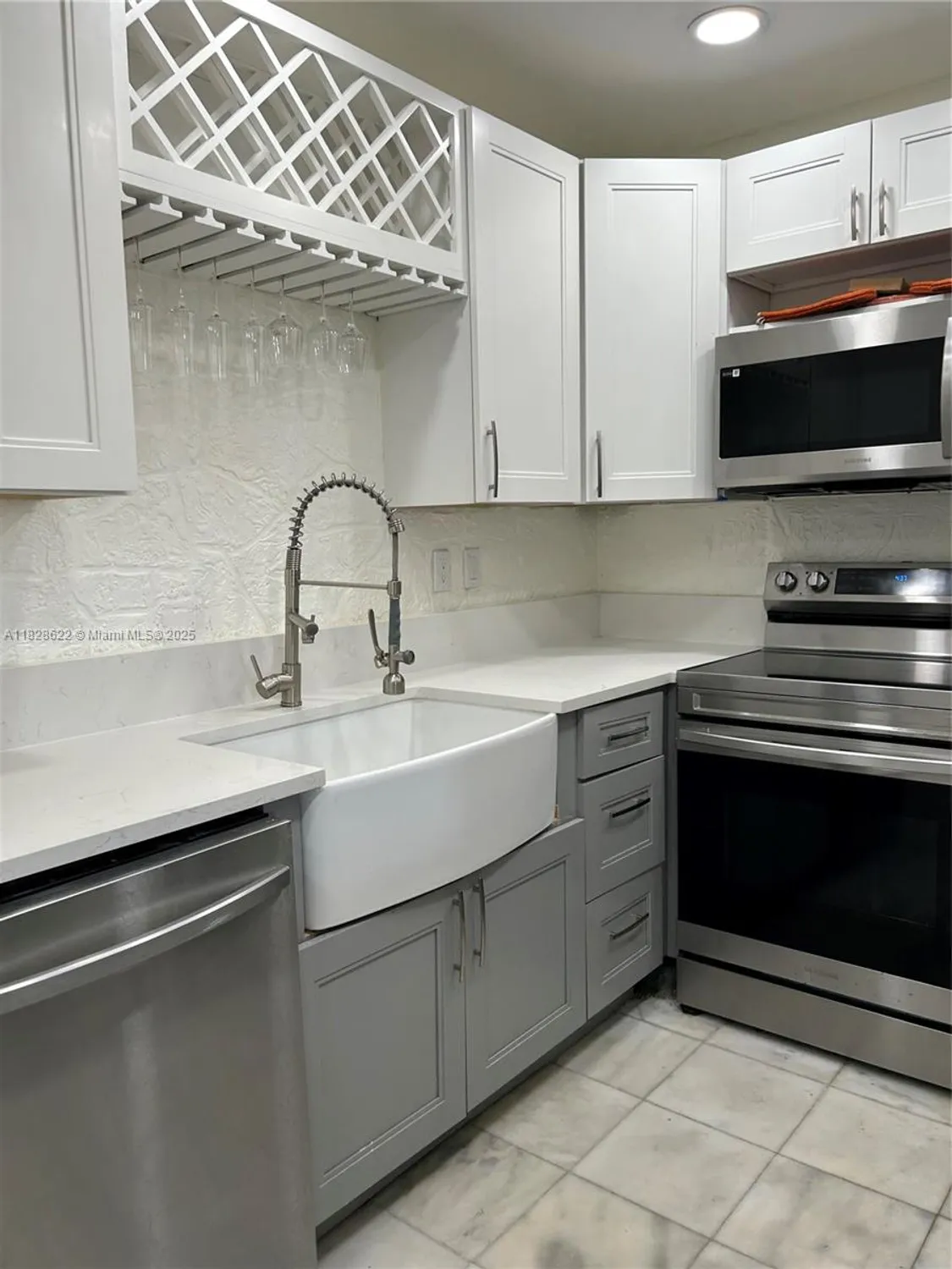 Property Slideshow image 6 of 19 | 38 northampton b # 38, West Palm Beach, FL, 33417