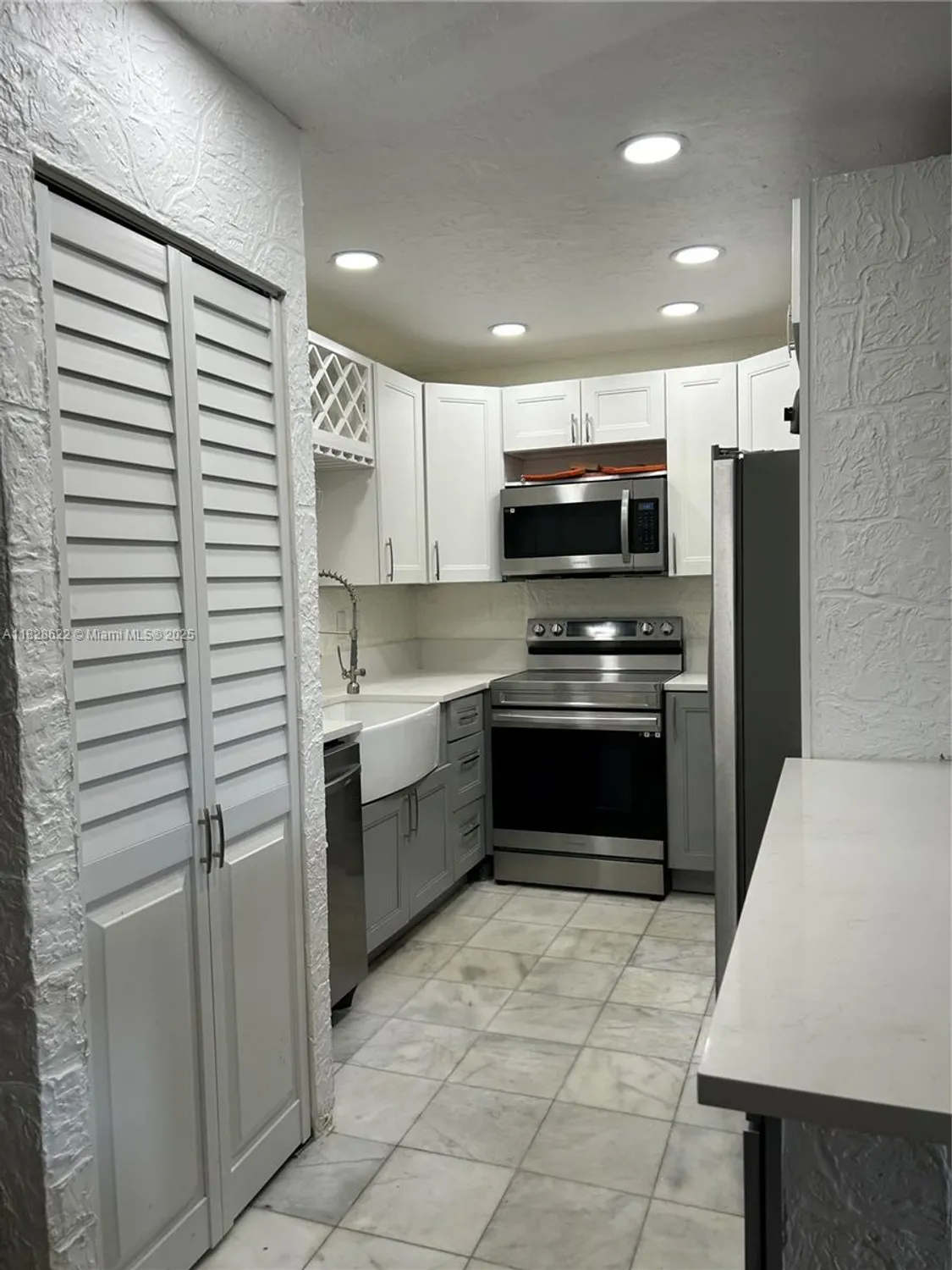 Property Slideshow image 9 of 19 | 38 northampton b # 38, West Palm Beach, FL, 33417