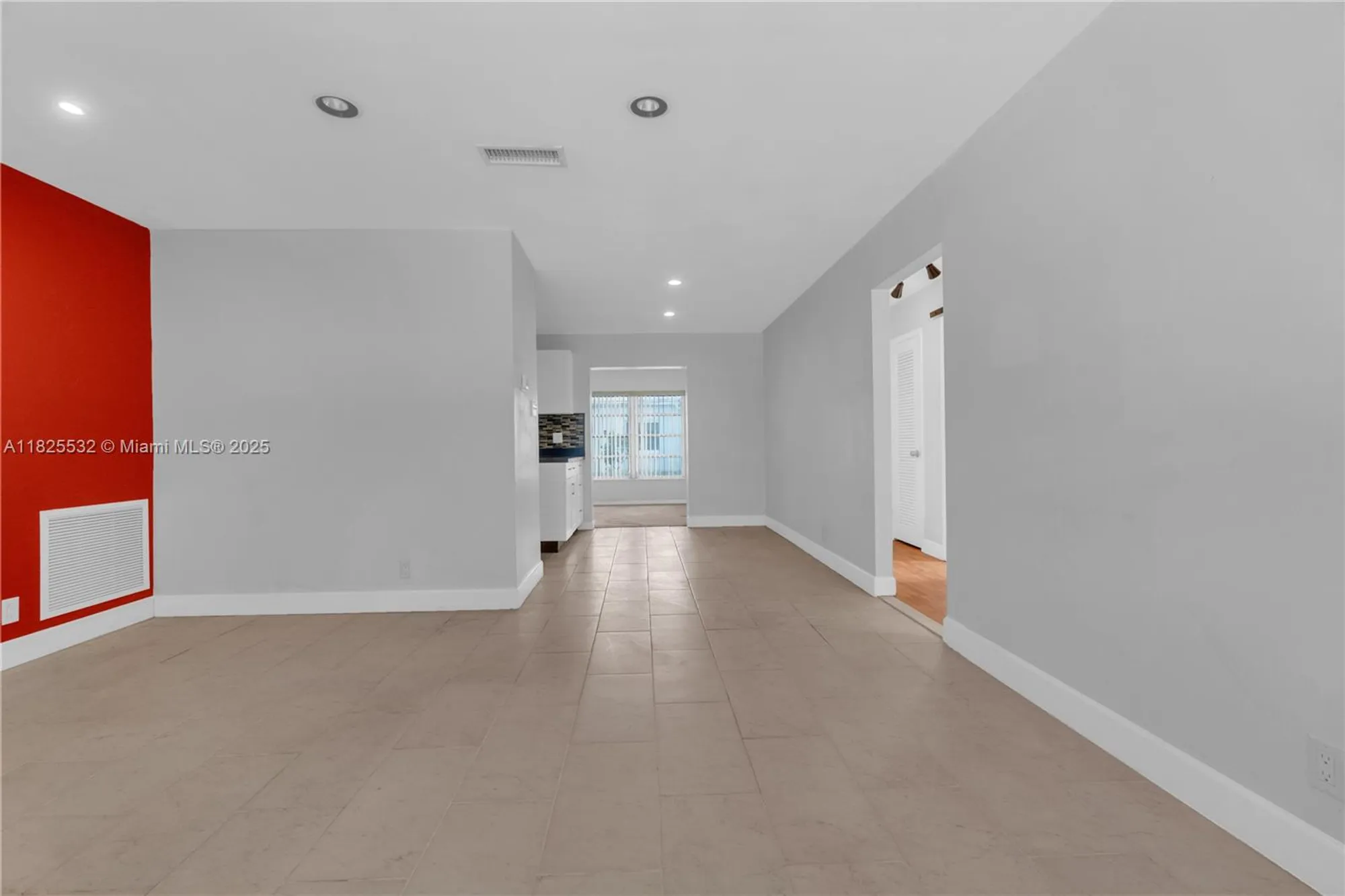 Property Slideshow image 14 of 61 | 6915 nw 17th st, Margate, FL, 33063