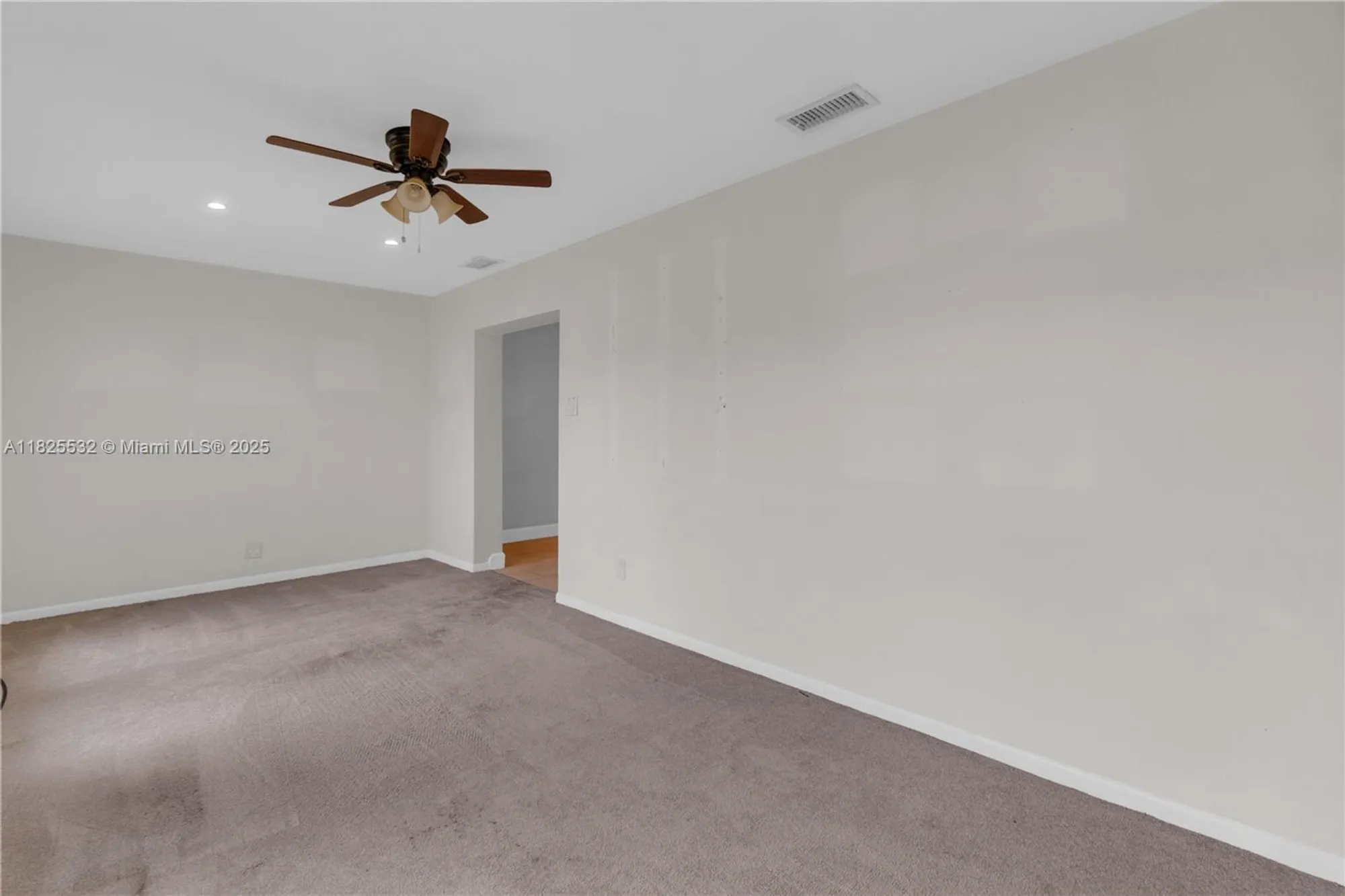 Property Slideshow image 30 of 61 | 6915 nw 17th st, Margate, FL, 33063