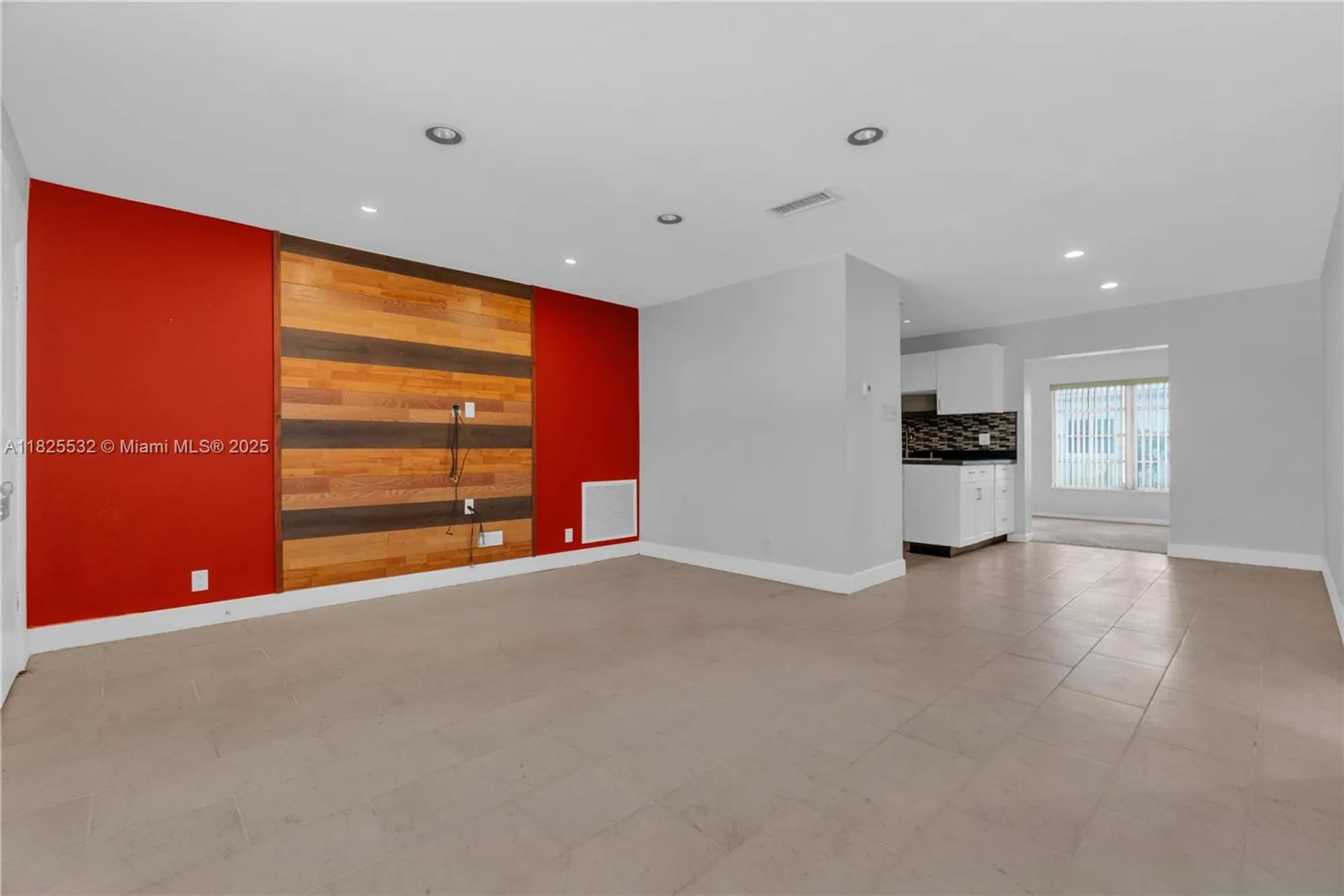 Property Slideshow image 5 of 61 | 6915 nw 17th st, Margate, FL, 33063