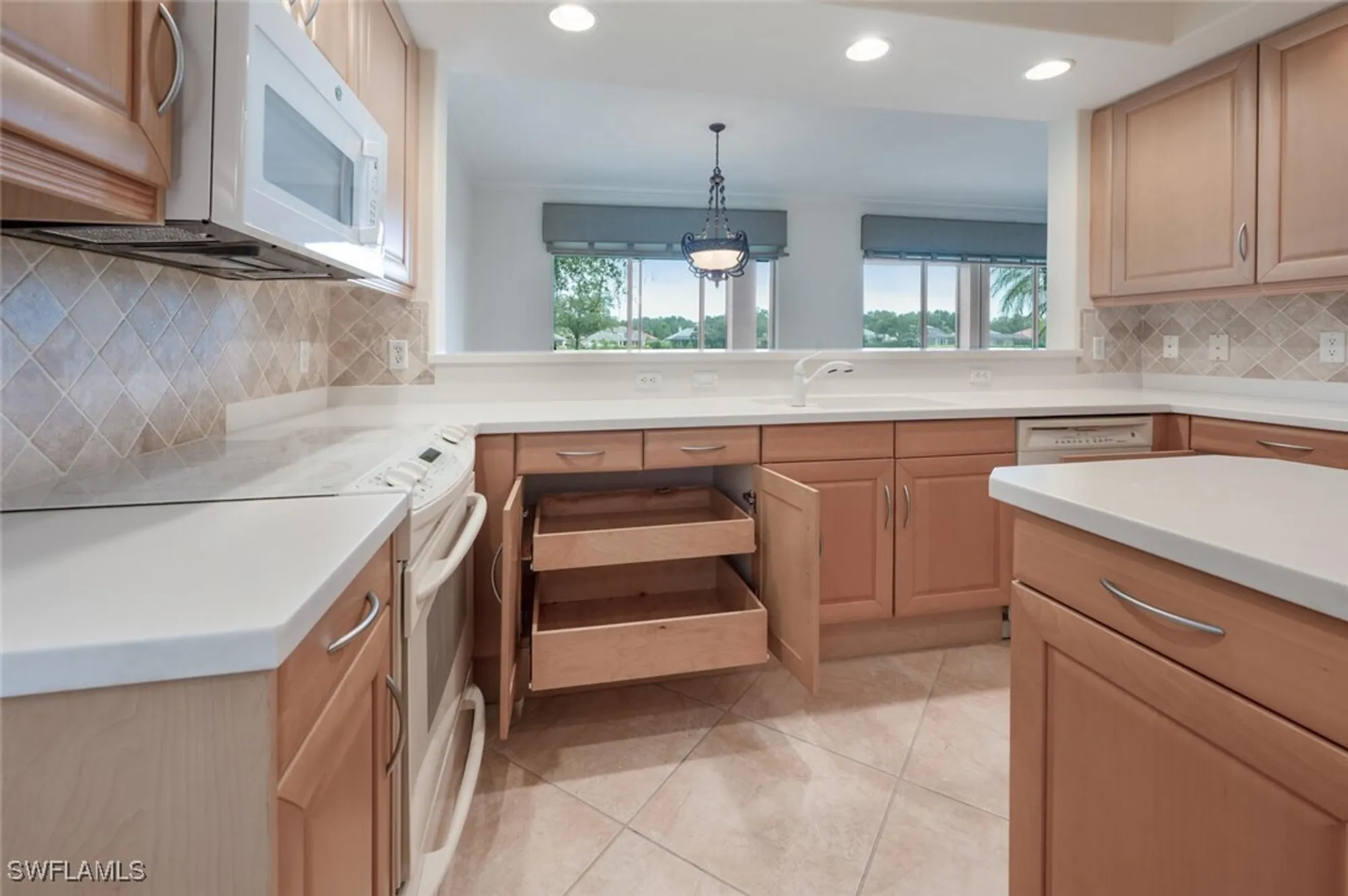 Property Slideshow image 10 of 35 | 798 regency reserve cir apt 1101, Naples, FL, 34119