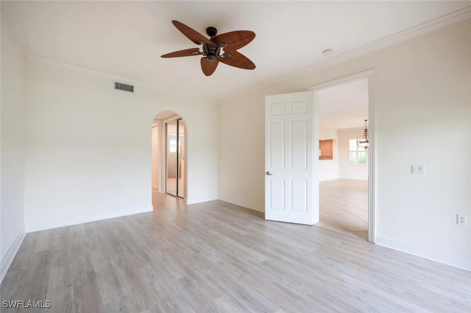 Property Slideshow image 19 of 35 | 798 regency reserve cir apt 1101, Naples, FL, 34119