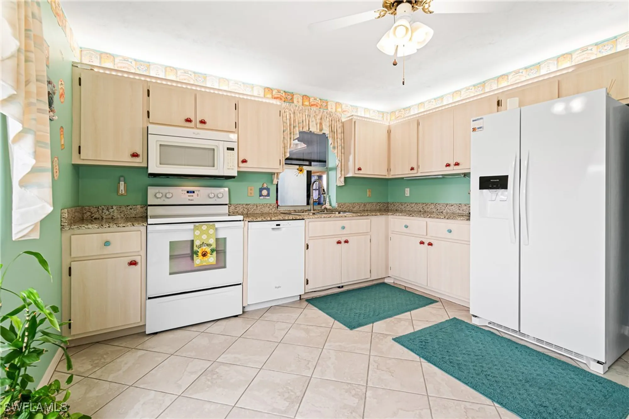 Property Slideshow image 16 of 37 | 9817 maplecrest cir, Lehigh Acres, FL, 33936
