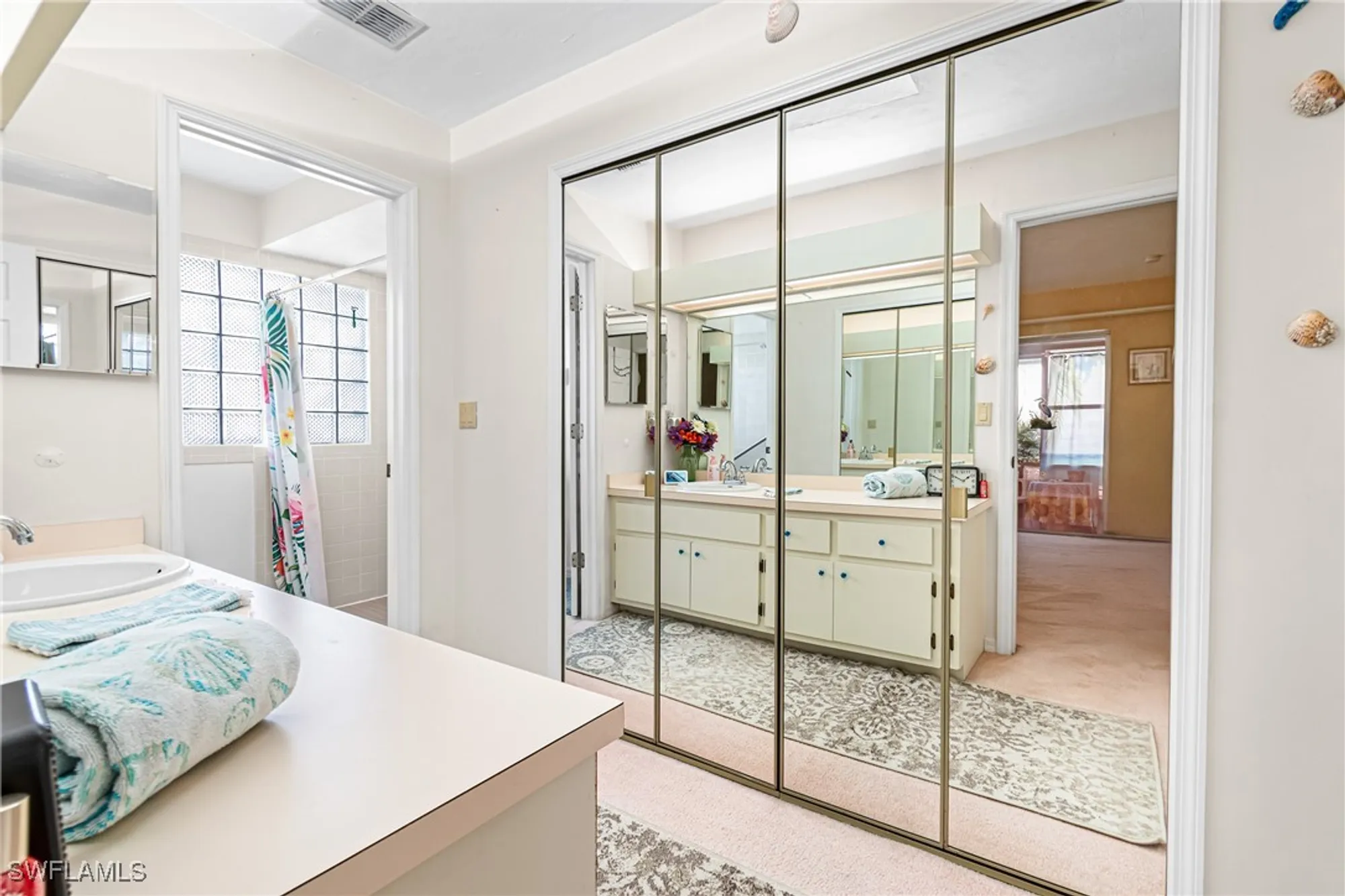 Property Slideshow image 20 of 37 | 9817 maplecrest cir, Lehigh Acres, FL, 33936