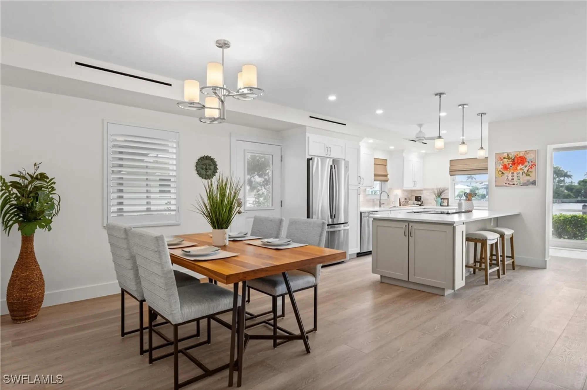 Property Slideshow image 14 of 40 | 3400 gulf shore blvd k2, Naples, FL, 34103