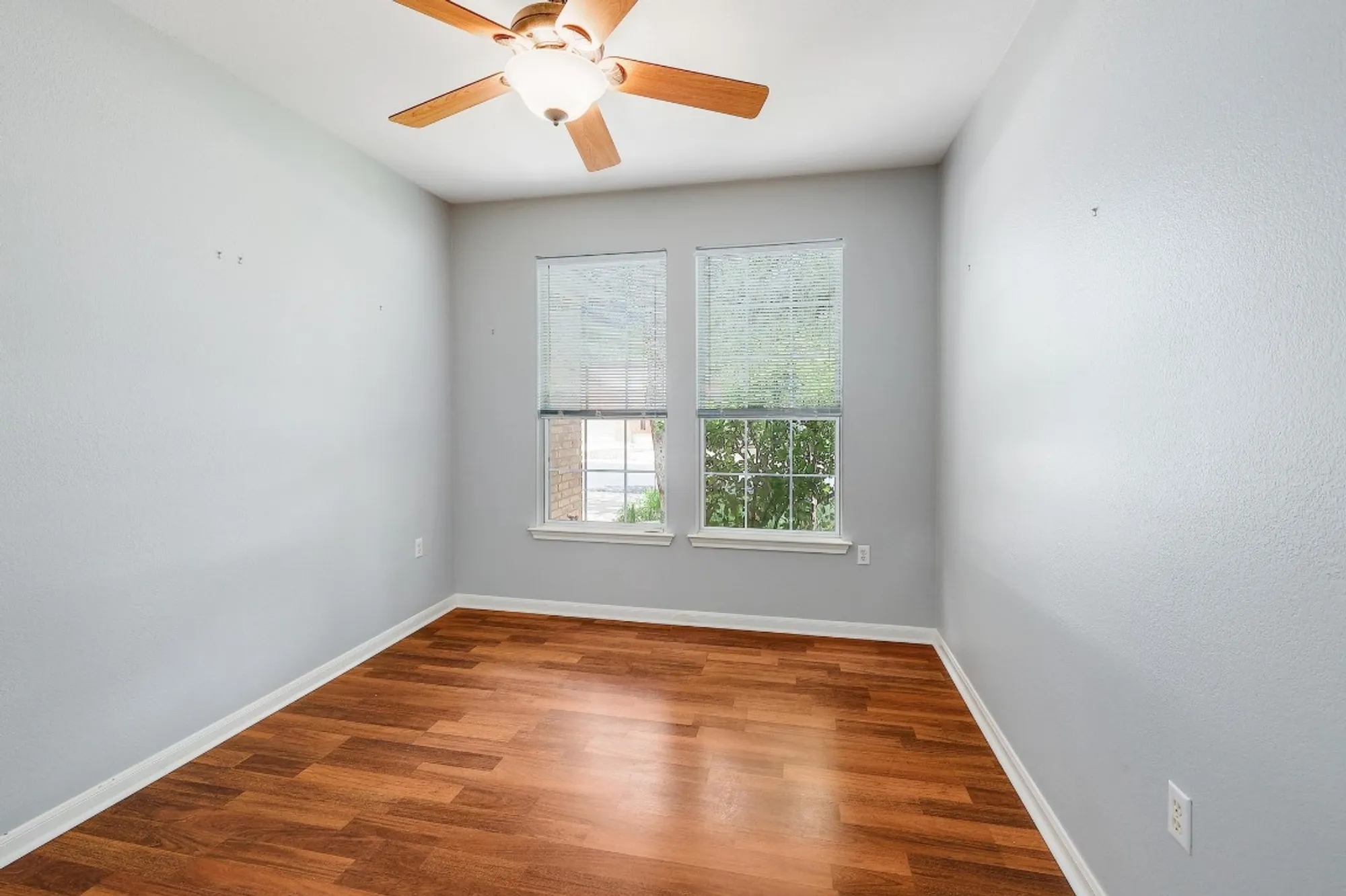 Property Slideshow image 20 of 26 | 113 stetson trl, Georgetown, TX, 78633