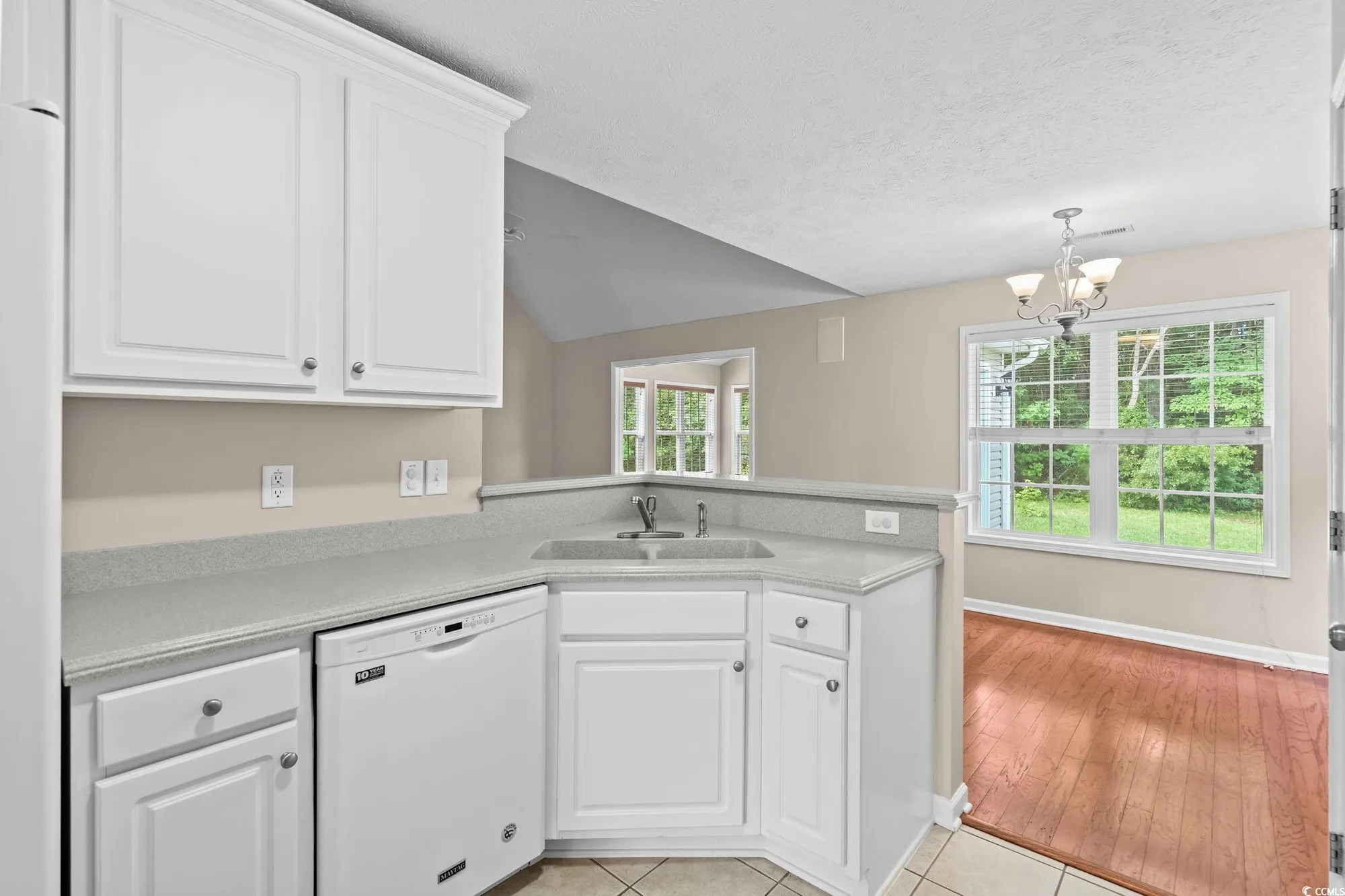 Property Slideshow image 13 of 40 | 5008 hayes bay ct, Murrells Inlet, SC, 29576