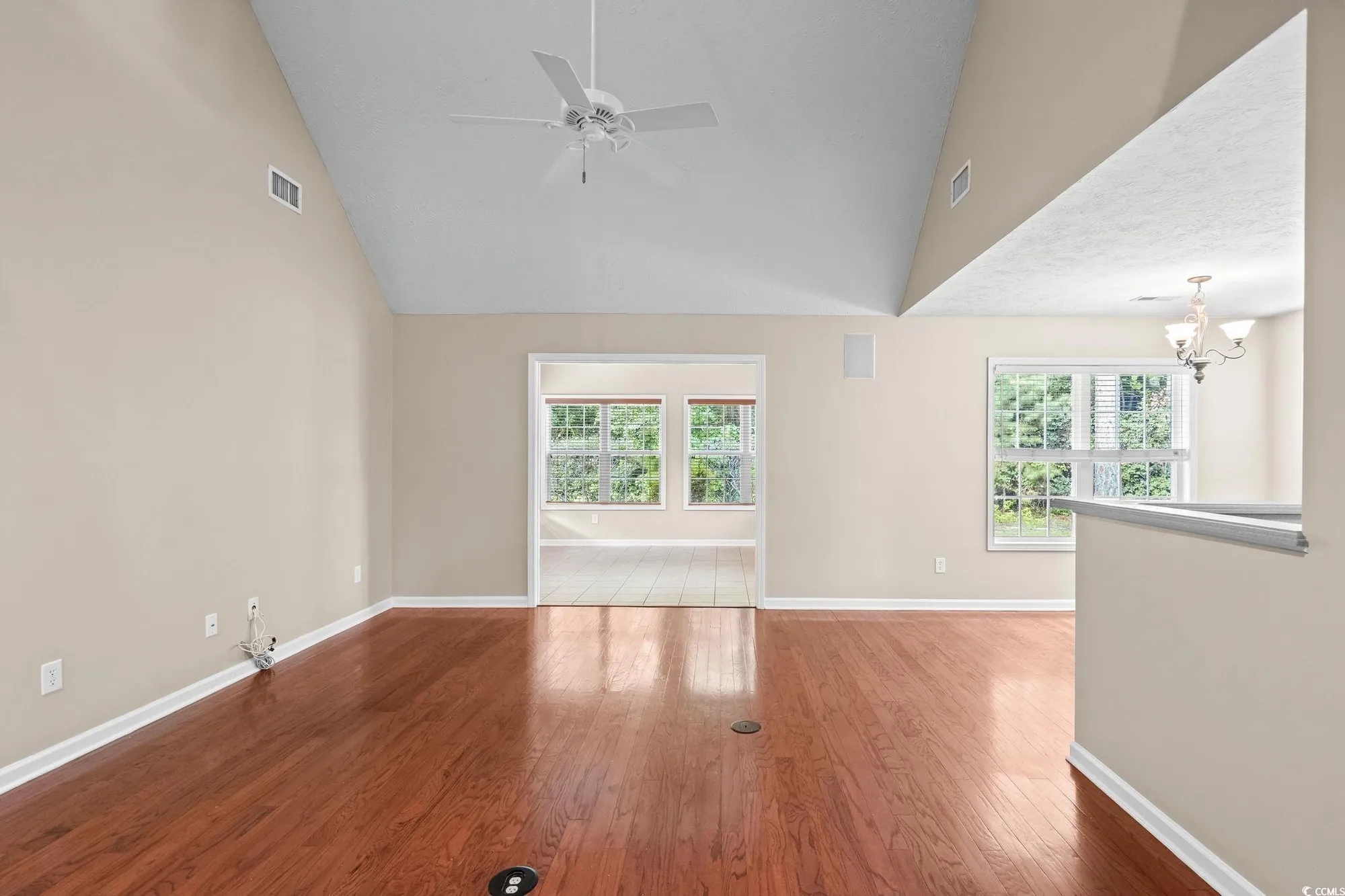 Property Slideshow image 4 of 40 | 5008 hayes bay ct, Murrells Inlet, SC, 29576