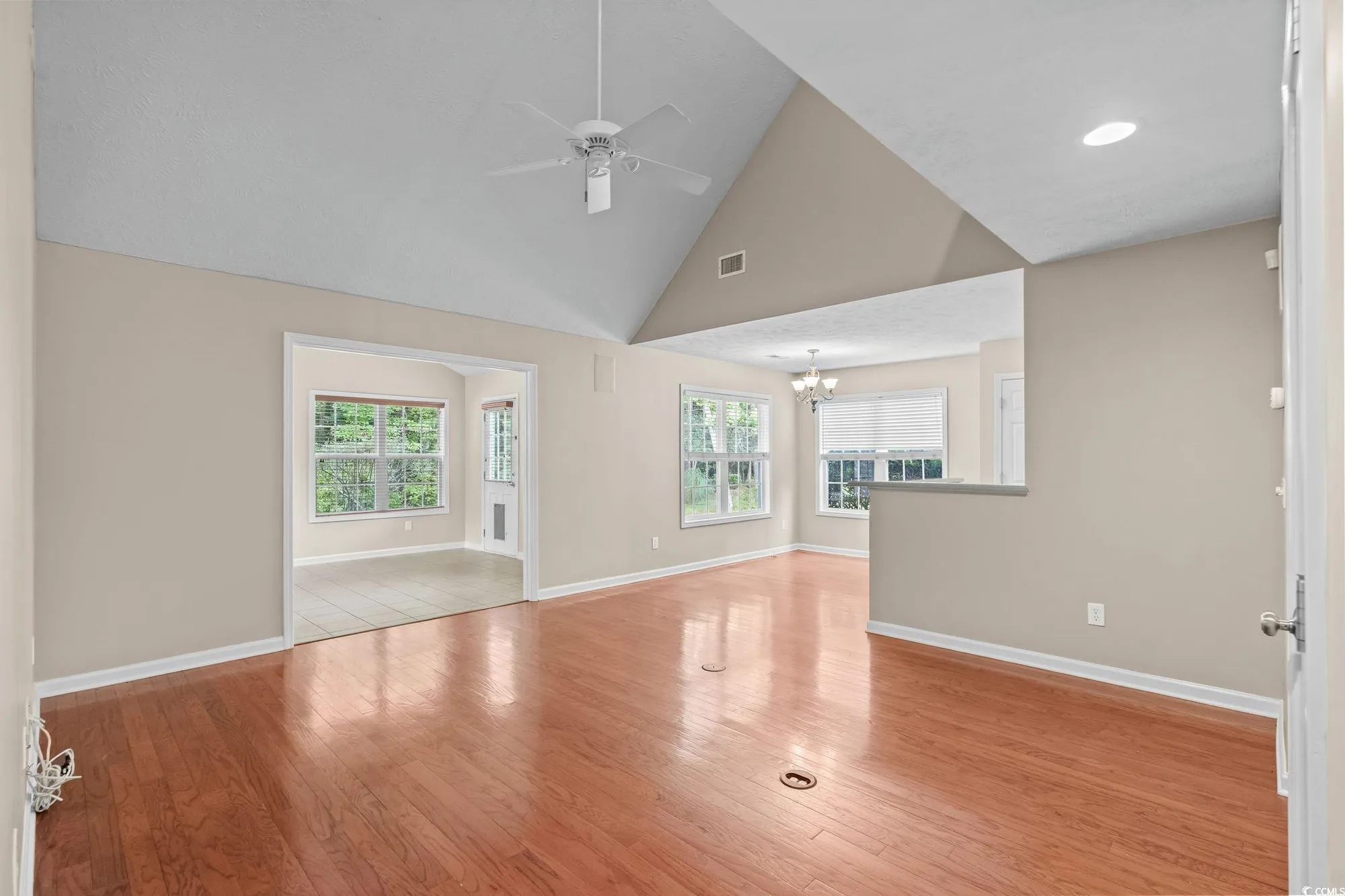 Property Slideshow image 7 of 40 | 5008 hayes bay ct, Murrells Inlet, SC, 29576