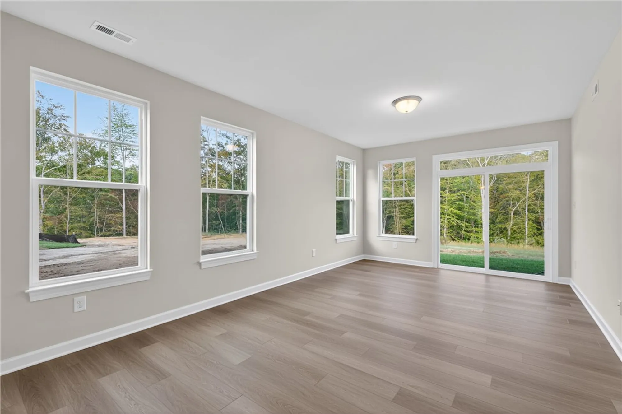 Property Slideshow image 14 of 50 | 3015 plymouth pl, Williamsburg, VA, 23185