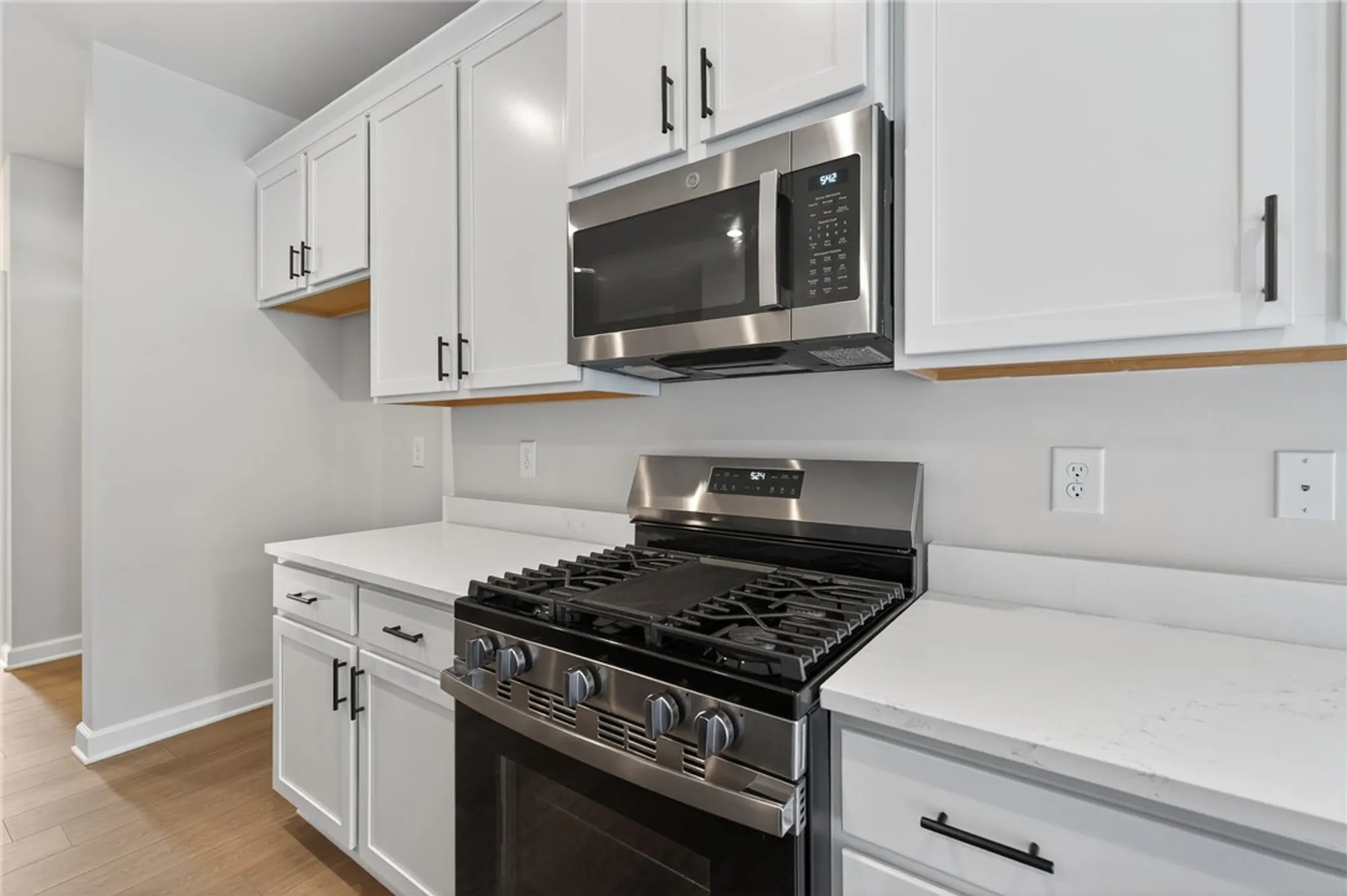 Property Slideshow image 11 of 50 | 3015 plymouth pl, Williamsburg, VA, 23185