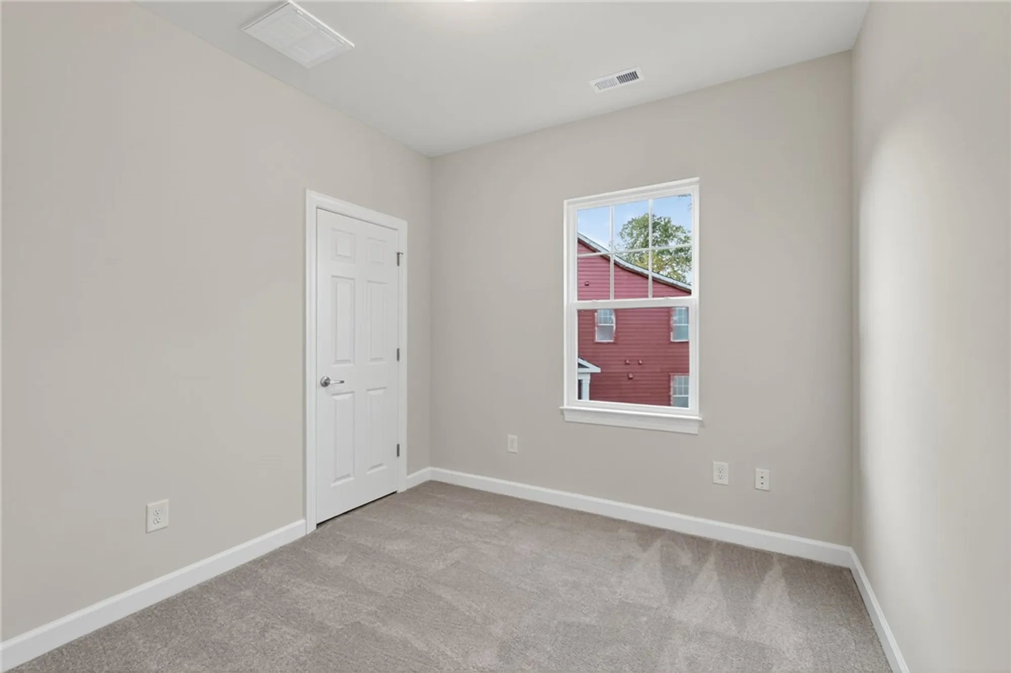 Property Slideshow image 29 of 50 | 3015 plymouth pl, Williamsburg, VA, 23185