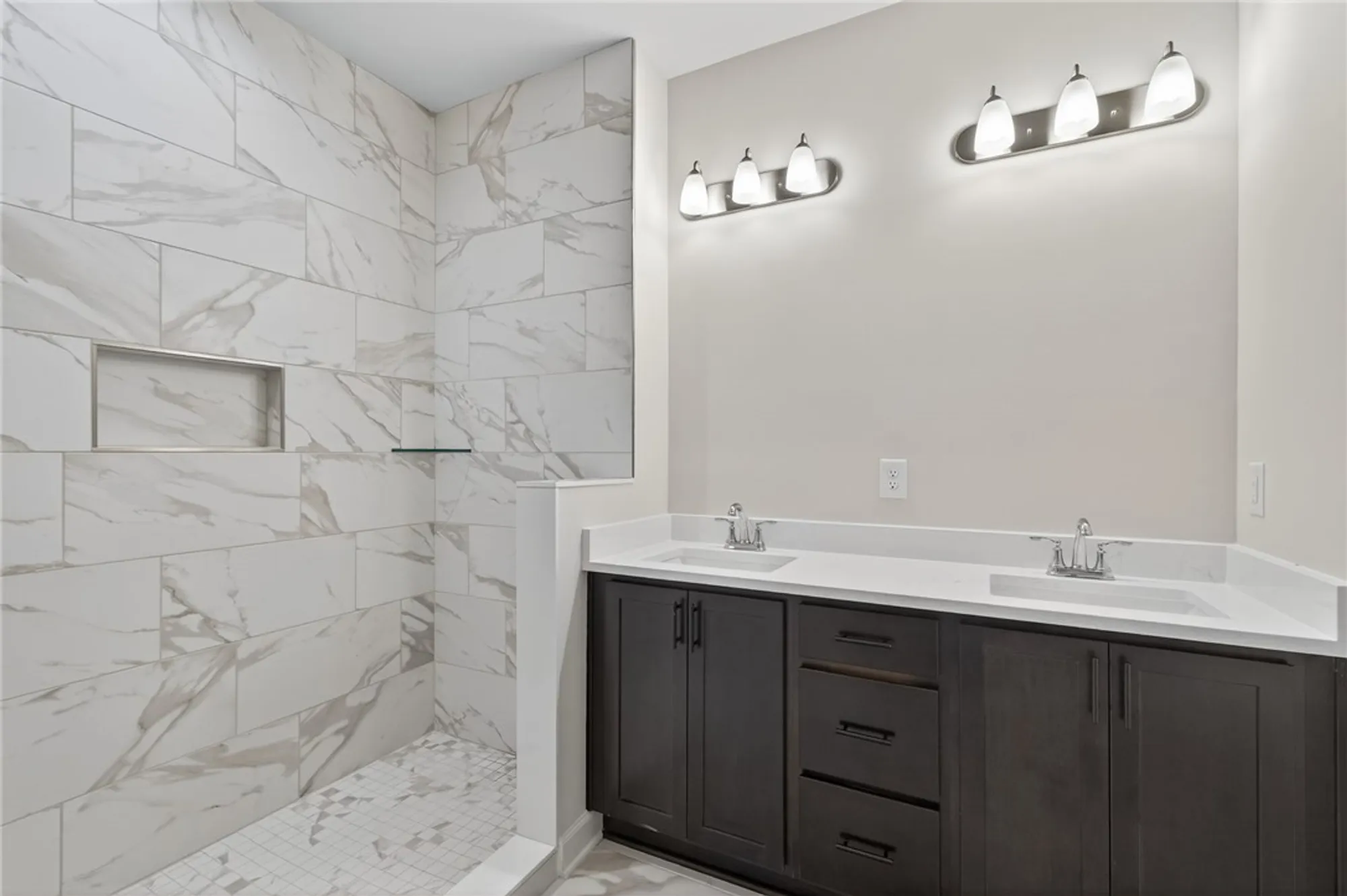 Property Slideshow image 21 of 50 | 3015 plymouth pl, Williamsburg, VA, 23185