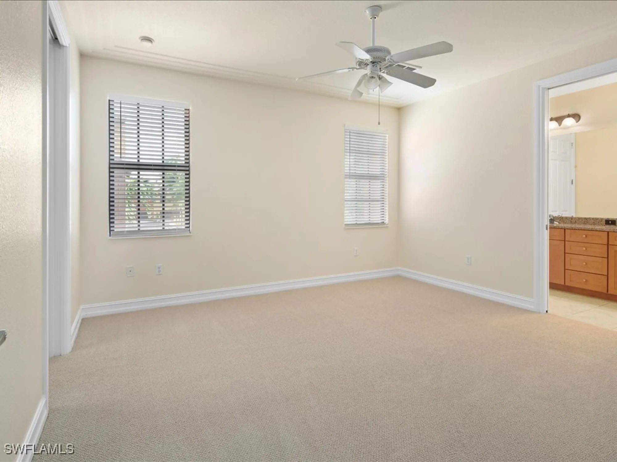 Property Slideshow image 11 of 28 | 9098 capistrano st 7103, Naples, FL, 34113