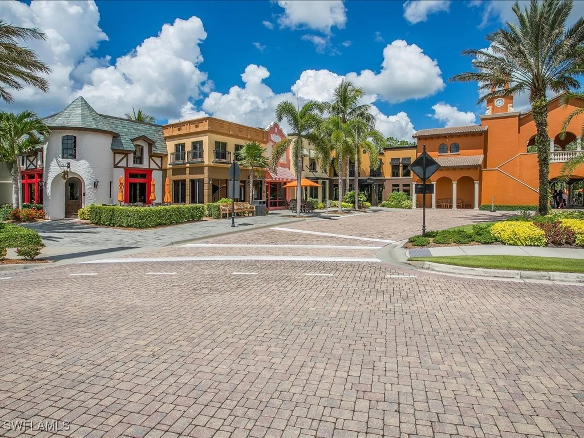 Property Slideshow image 21 of 28 | 9098 capistrano st 7103, Naples, FL, 34113