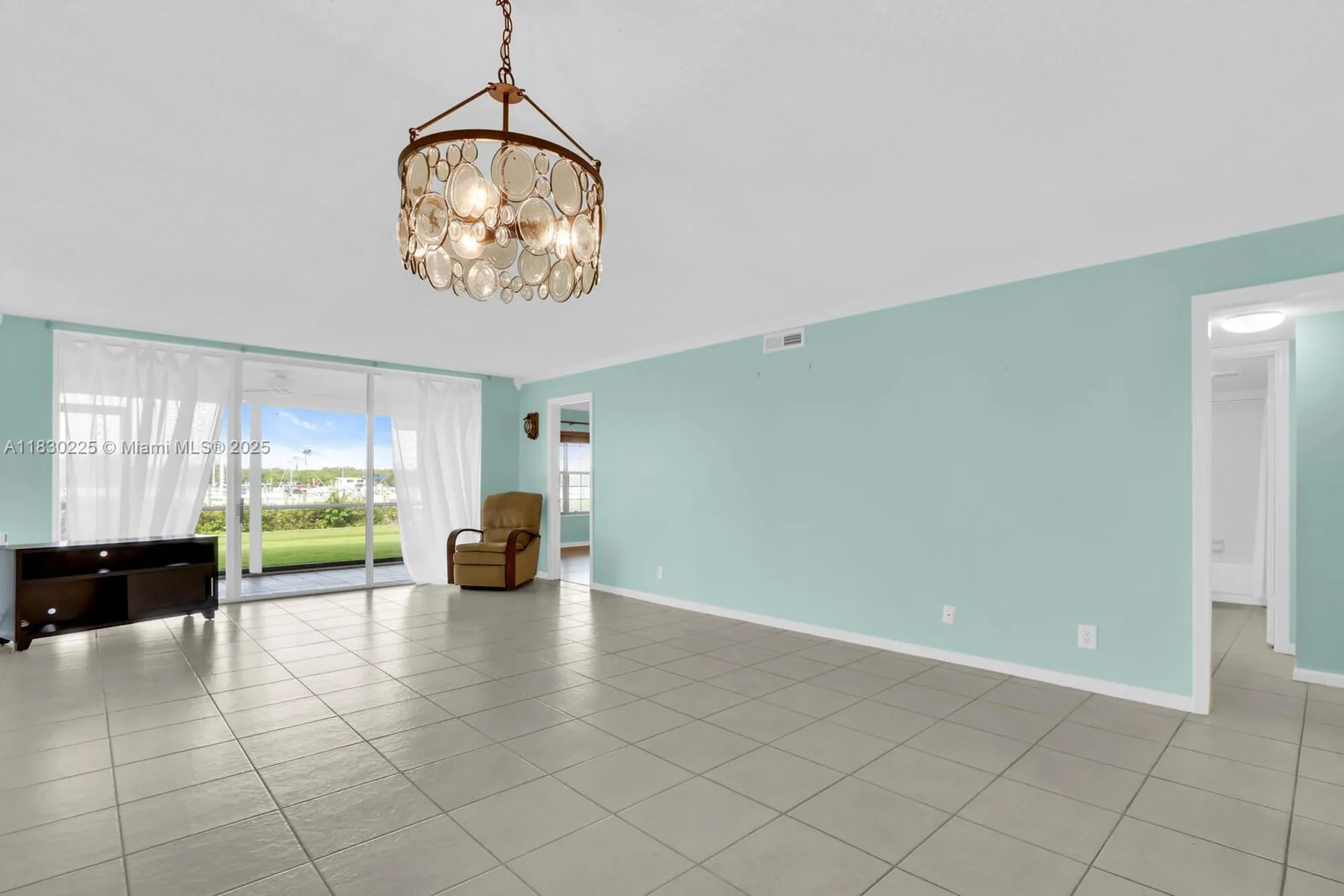 Property Slideshow image 12 of 53 | 3100 se pruitt rd apt h104, Port St Lucie, FL, 34952
