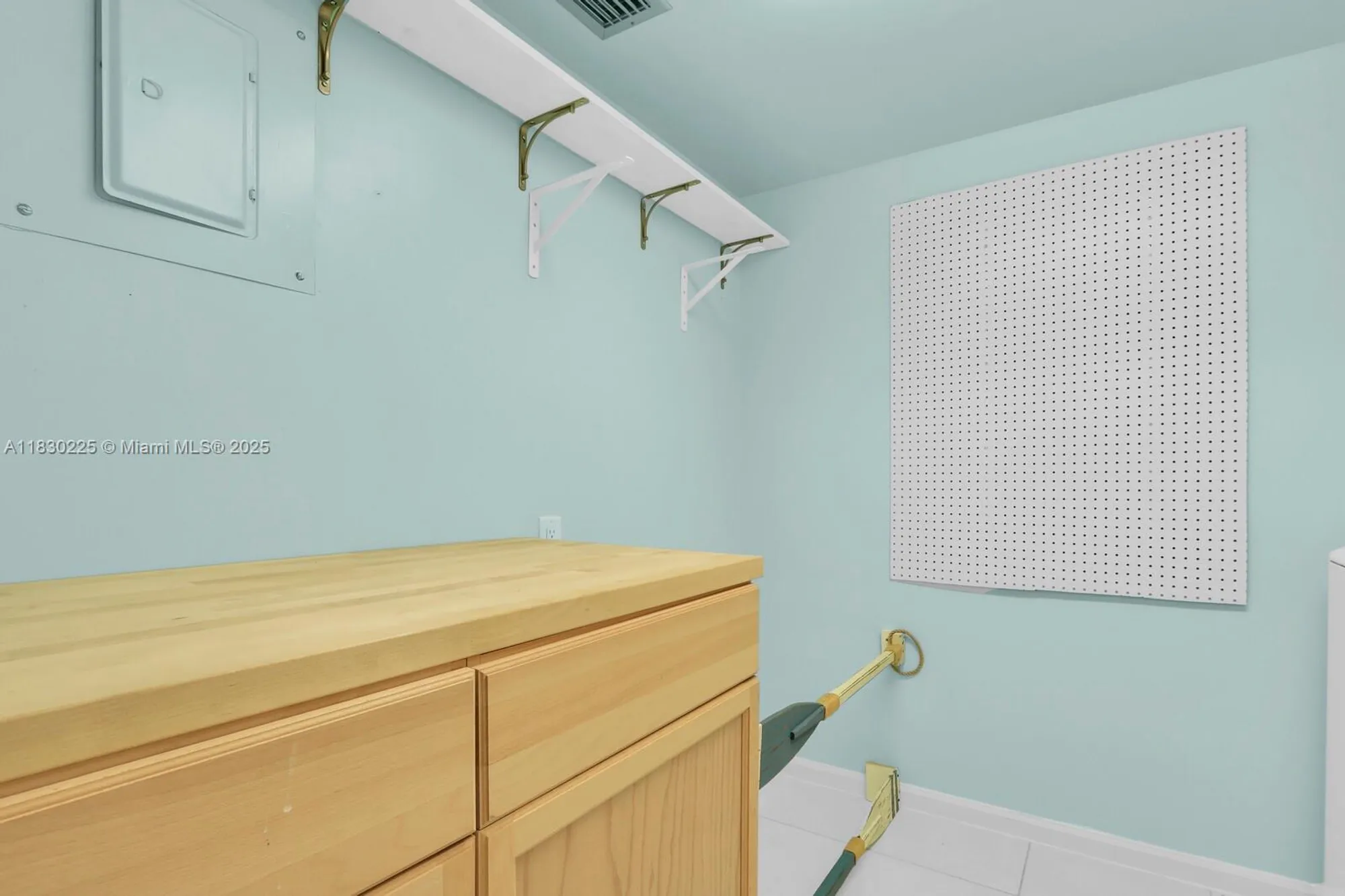 Property Slideshow image 29 of 53 | 3100 se pruitt rd apt h104, Port St Lucie, FL, 34952