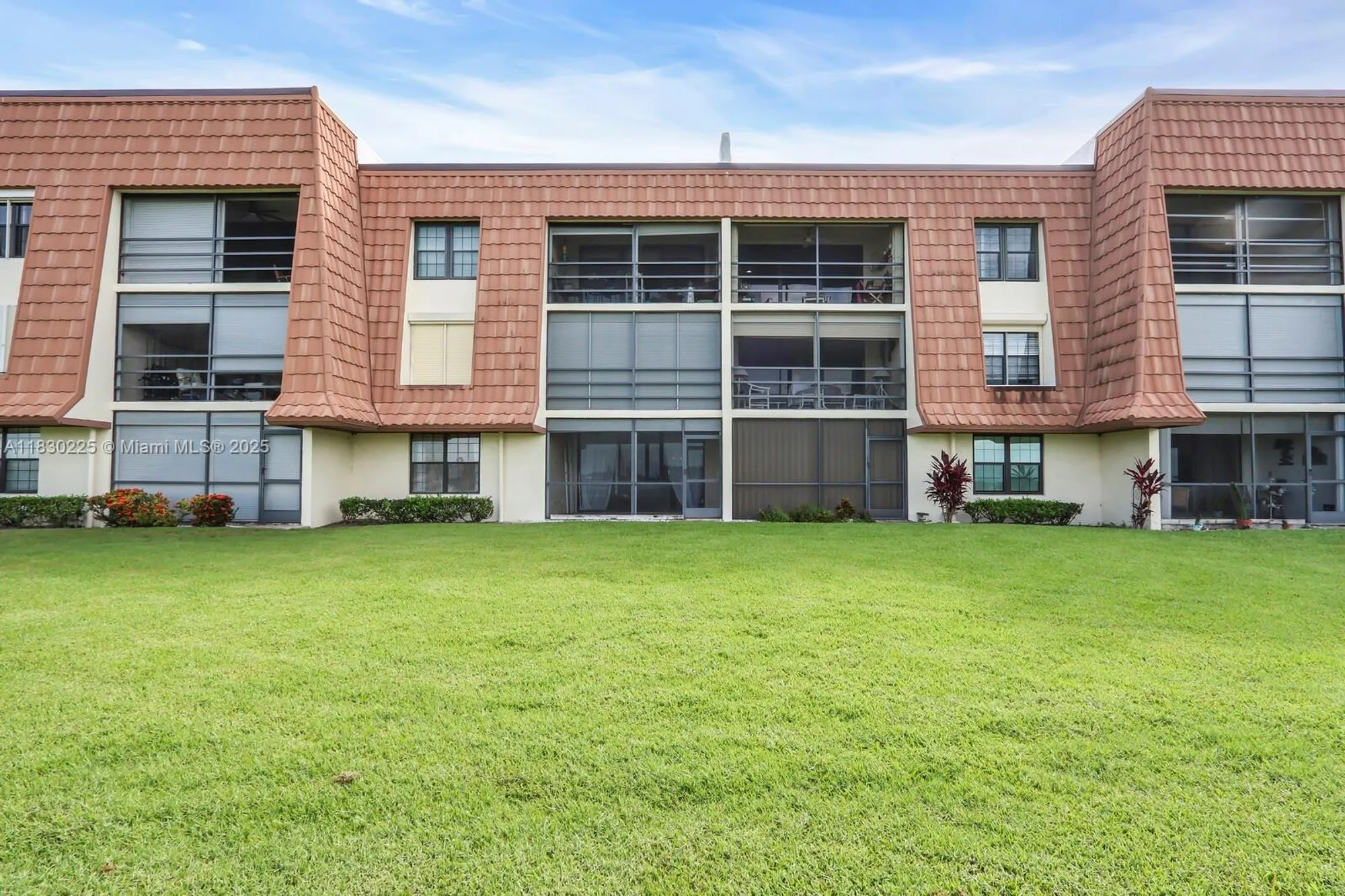 Property Slideshow image 32 of 53 | 3100 se pruitt rd apt h104, Port St Lucie, FL, 34952