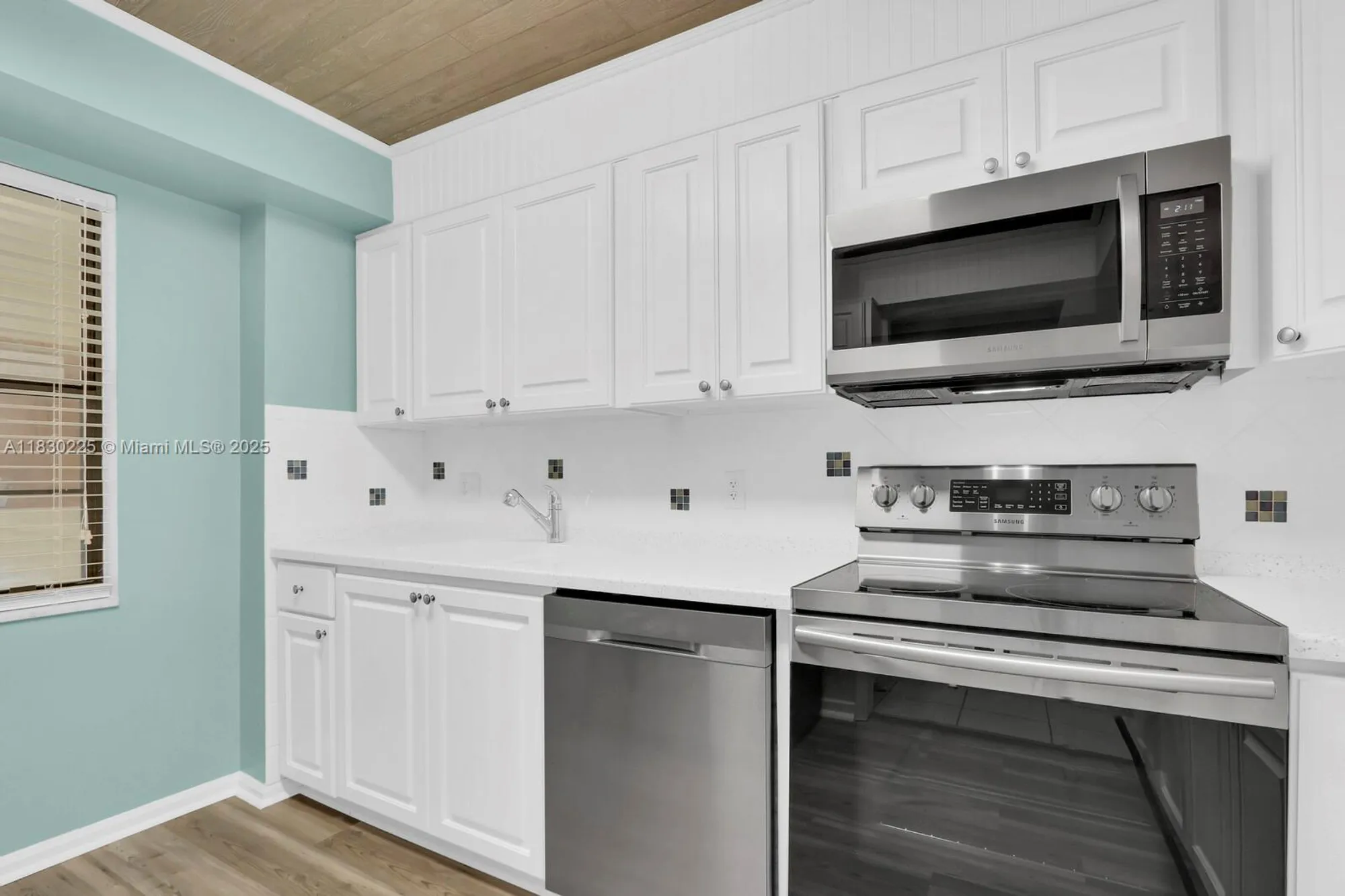 Property Slideshow image 5 of 53 | 3100 se pruitt rd apt h104, Port St Lucie, FL, 34952