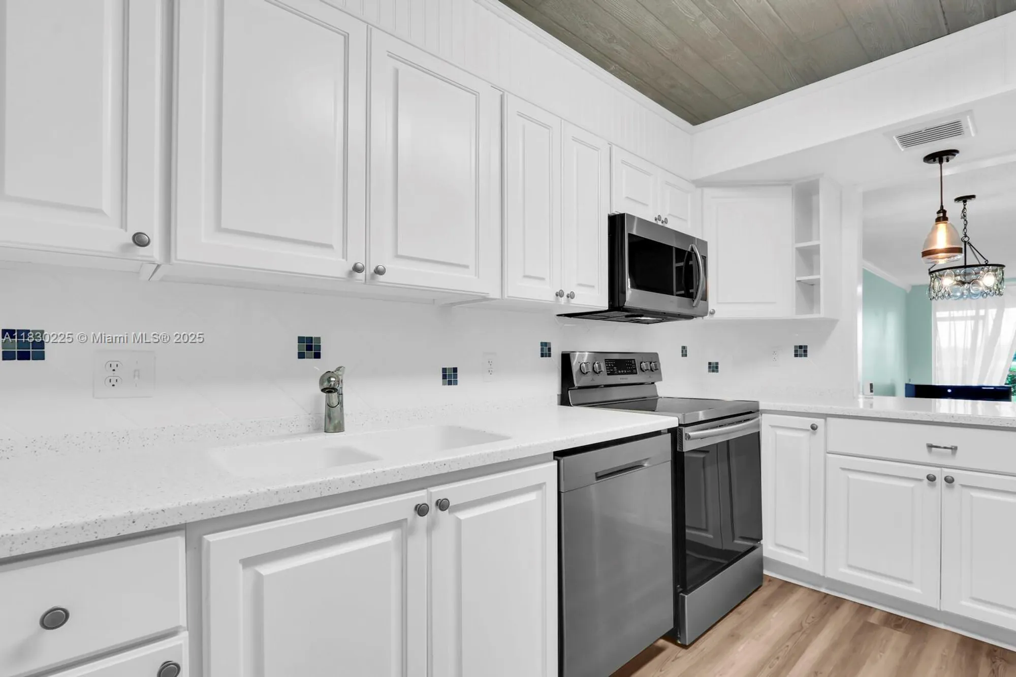 Property Slideshow image 6 of 53 | 3100 se pruitt rd apt h104, Port St Lucie, FL, 34952