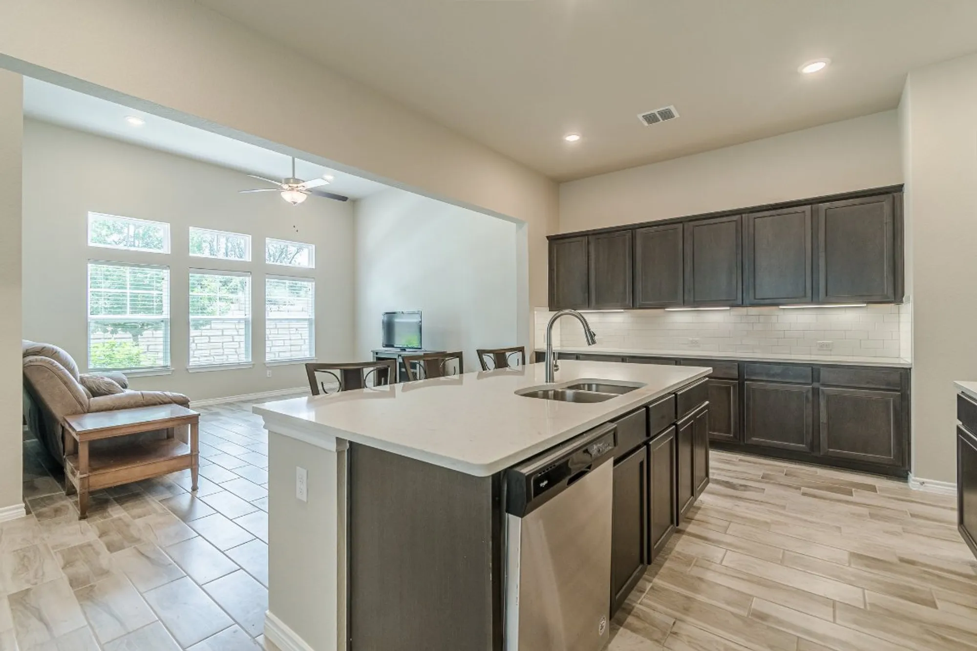 Property Slideshow image 14 of 27 | 108 lafitte dr # 102, San Marcos, TX, 78666