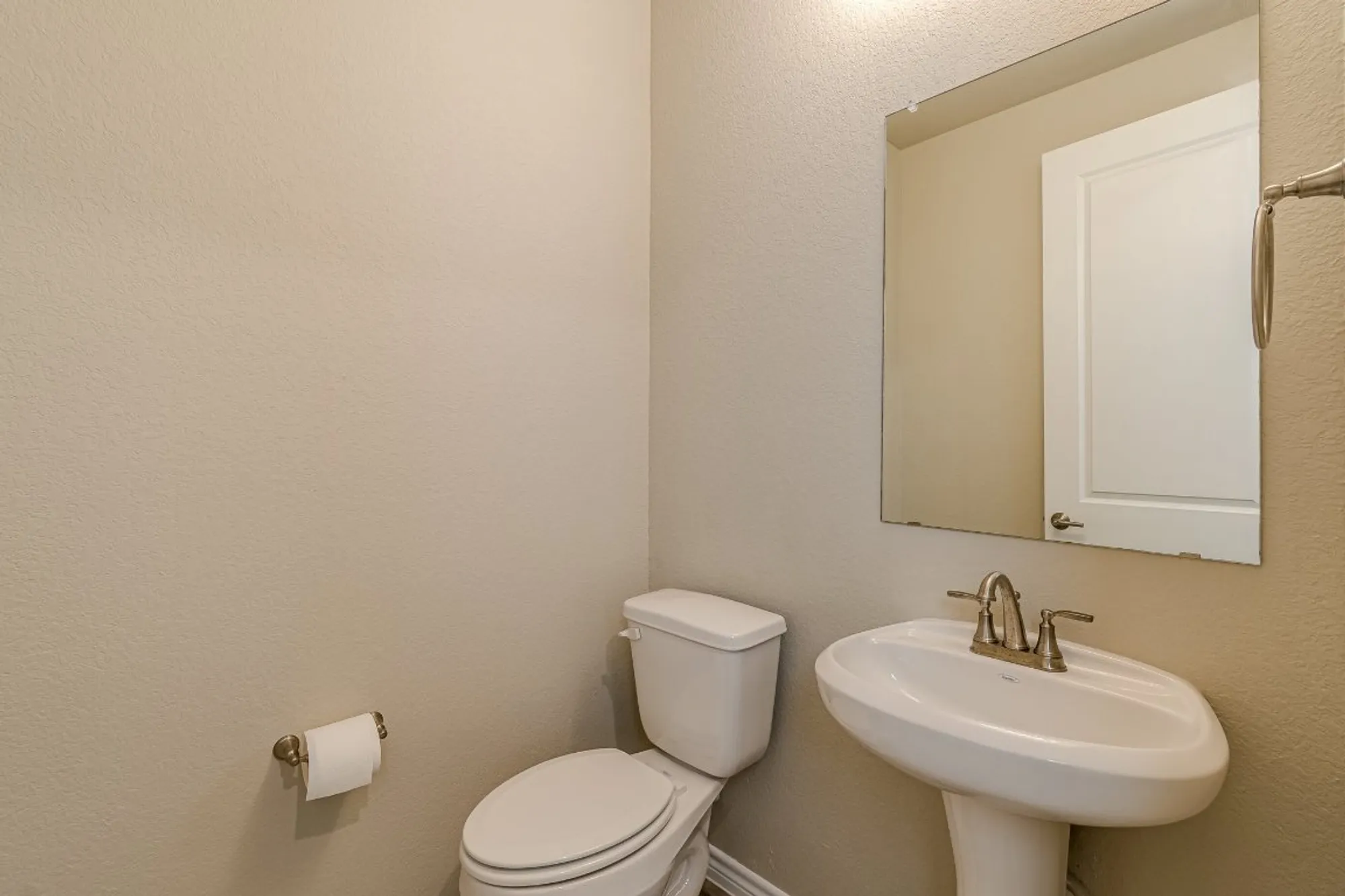 Property Slideshow image 19 of 27 | 108 lafitte dr # 102, San Marcos, TX, 78666