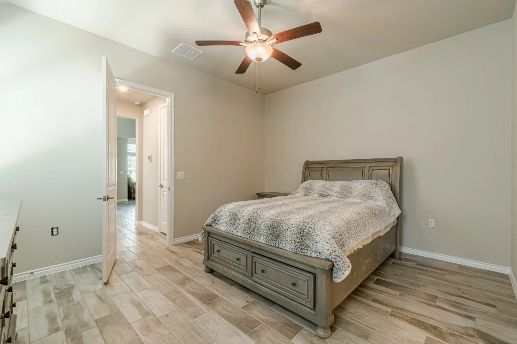 Property Slideshow image 22 of 27 | 108 lafitte dr # 102, San Marcos, TX, 78666