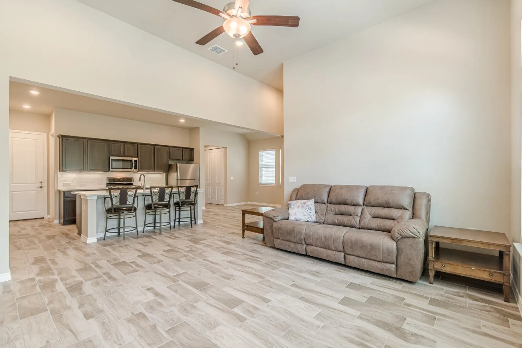 Property Slideshow image 8 of 27 | 108 lafitte dr # 102, San Marcos, TX, 78666