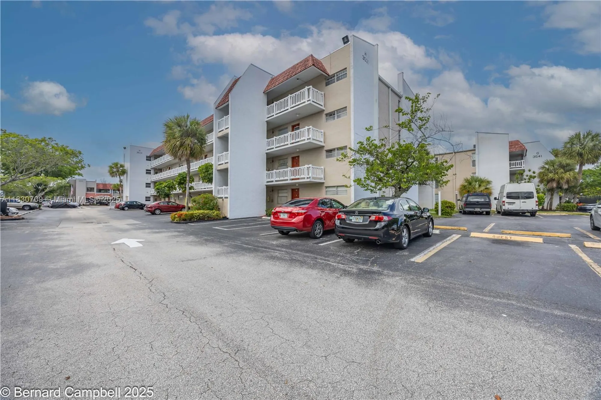 Property Slideshow image 17 of 17 | 3531 inverrary dr 101, Lauderhill, FL, 33319