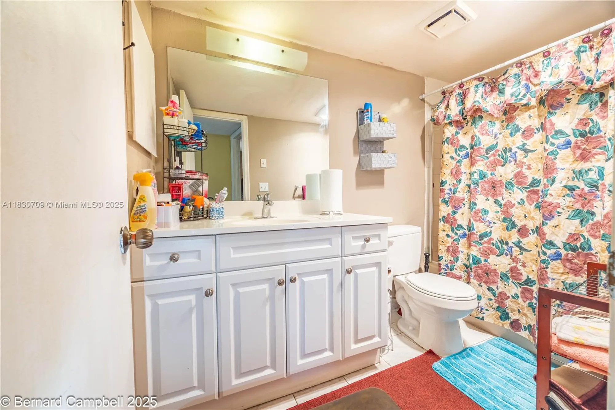 Property Slideshow image 8 of 17 | 3531 inverrary dr 101, Lauderhill, FL, 33319