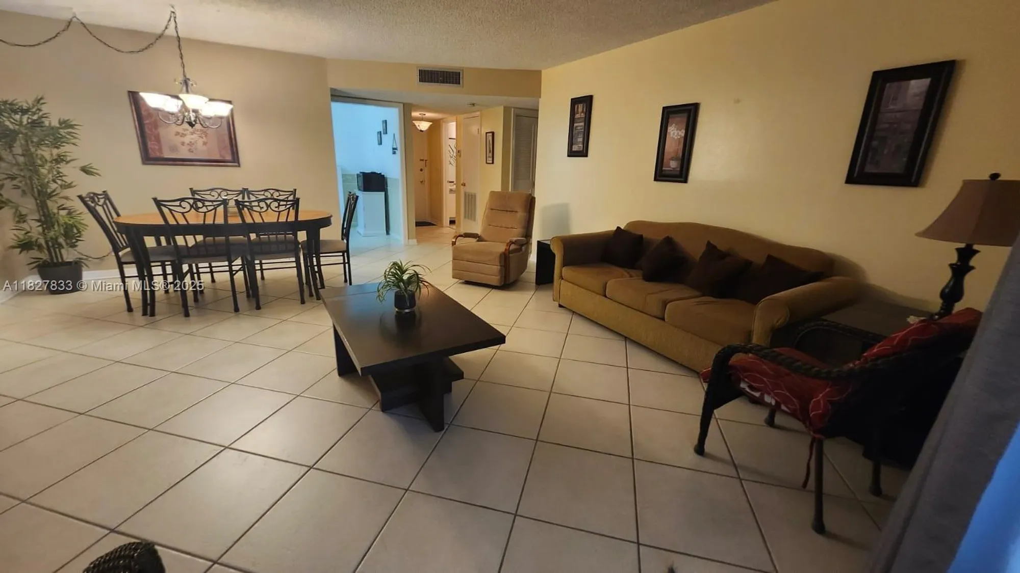 Property Slideshow image 10 of 19 | 2061 nw 47th ter 103, Lauderhill, FL, 33313