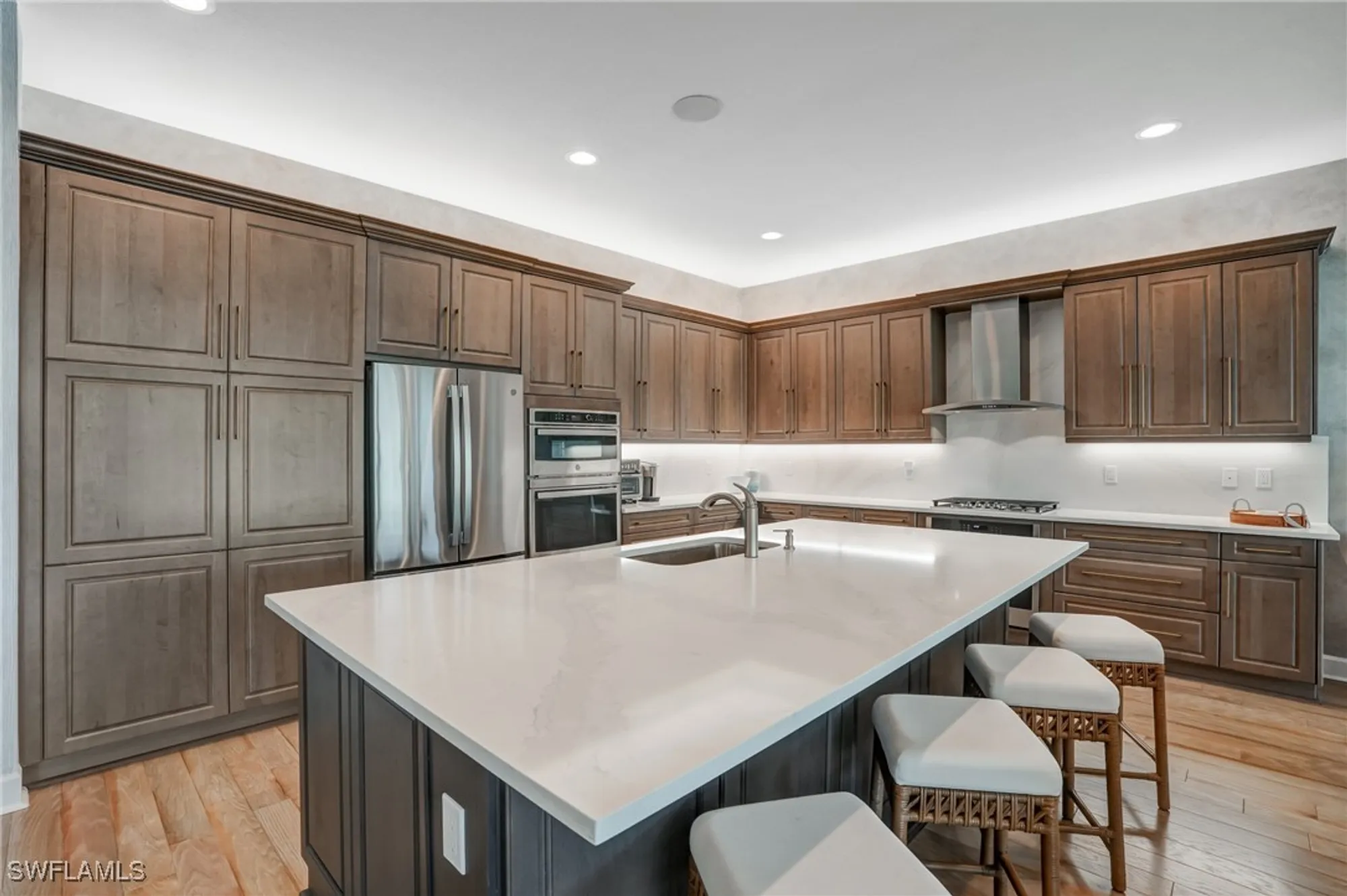 Property Slideshow image 14 of 50 | 12068 azalea way, Naples, FL, 34120