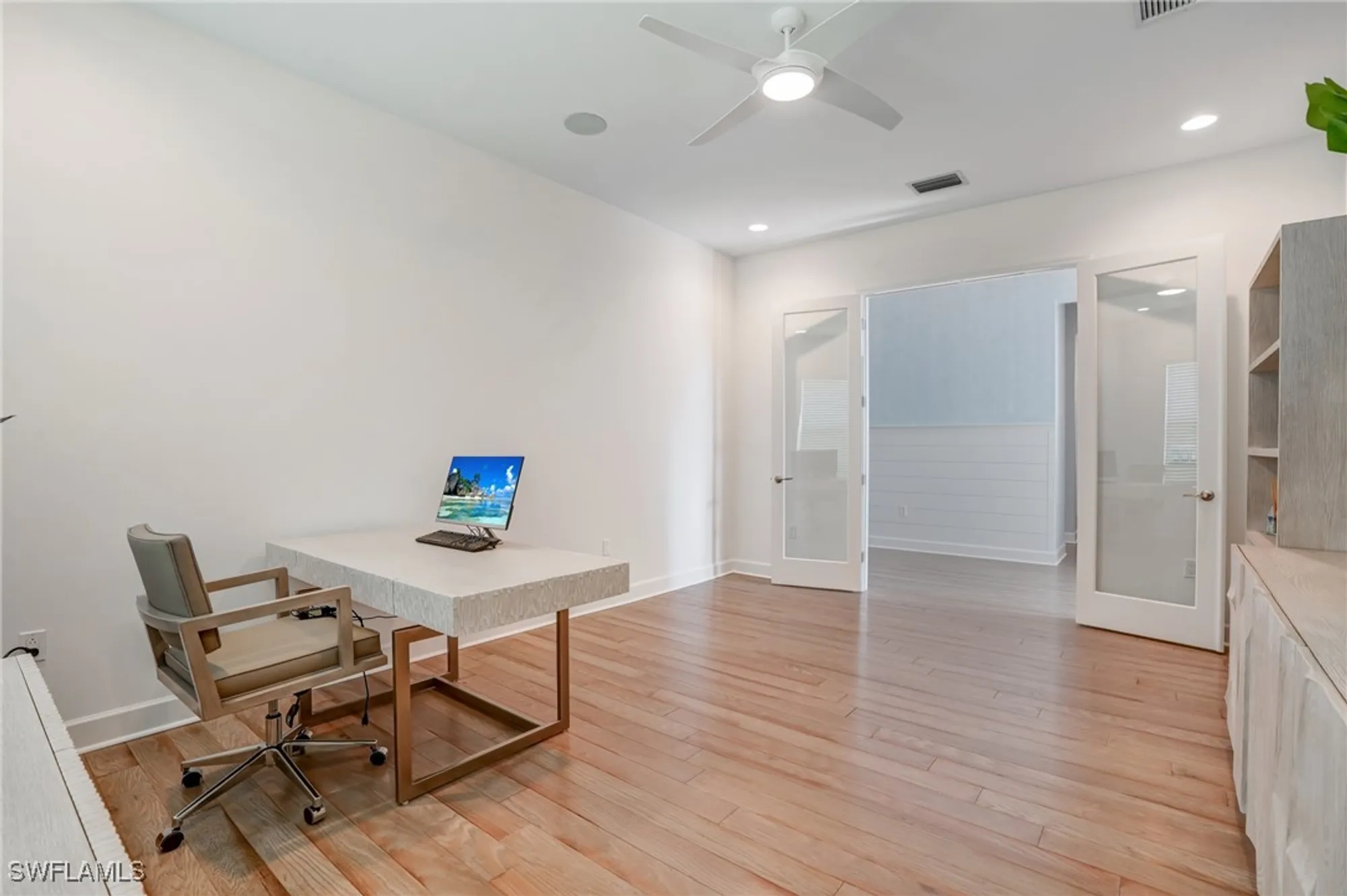 Property Slideshow image 26 of 50 | 12068 azalea way, Naples, FL, 34120