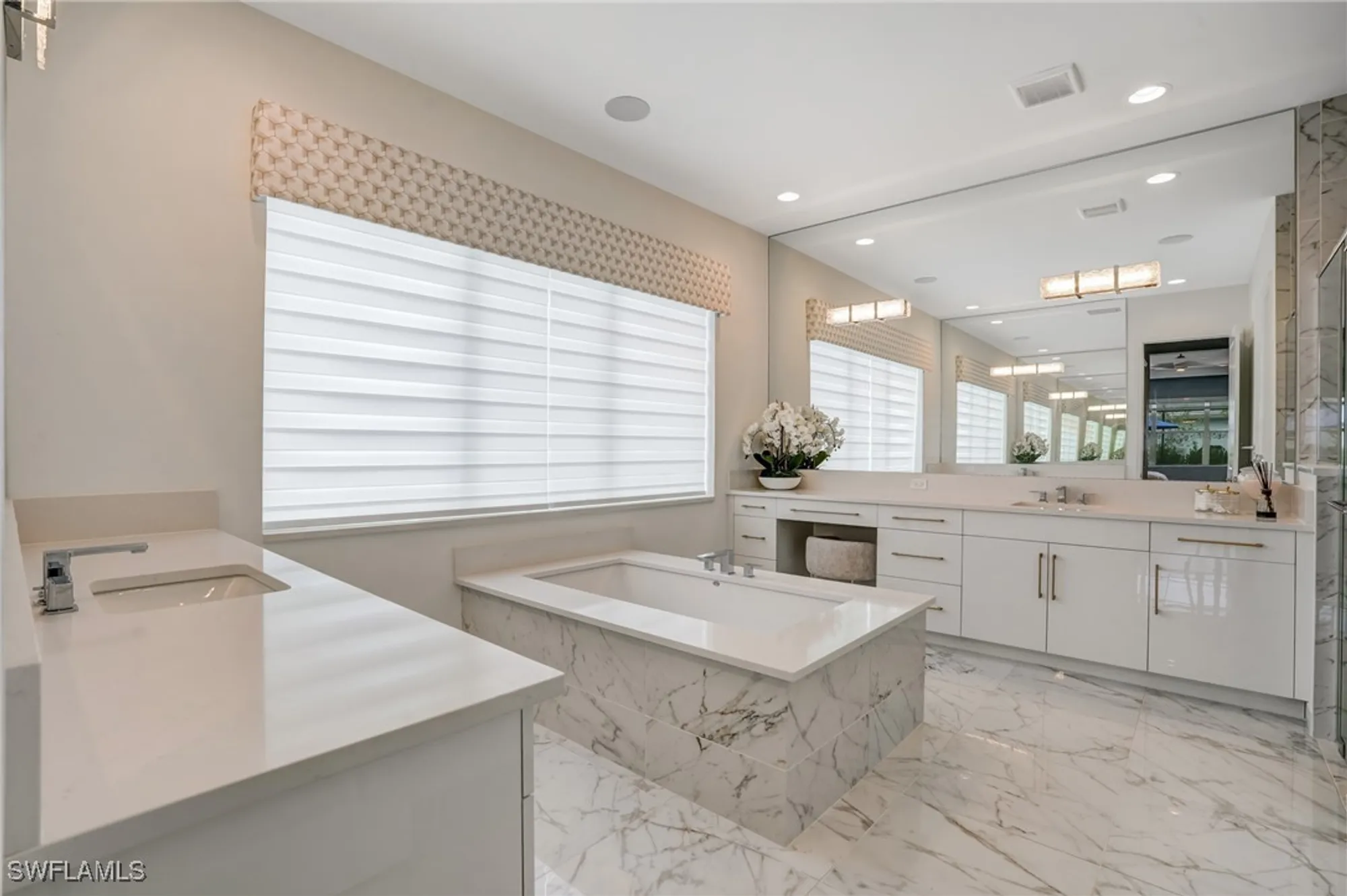 Property Slideshow image 30 of 50 | 12068 azalea way, Naples, FL, 34120