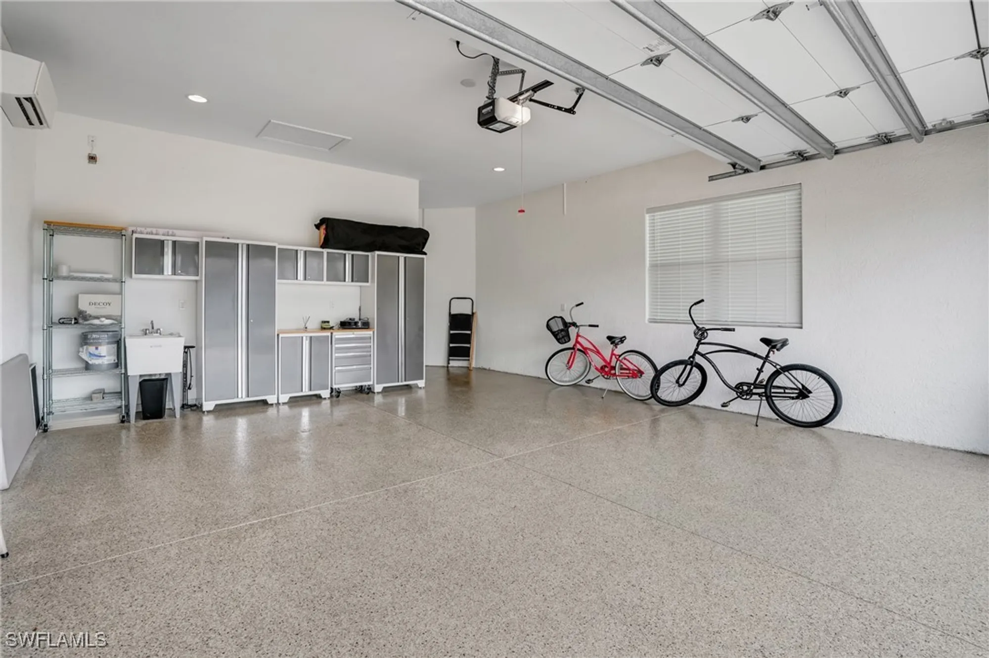 Property Slideshow image 41 of 50 | 12068 azalea way, Naples, FL, 34120