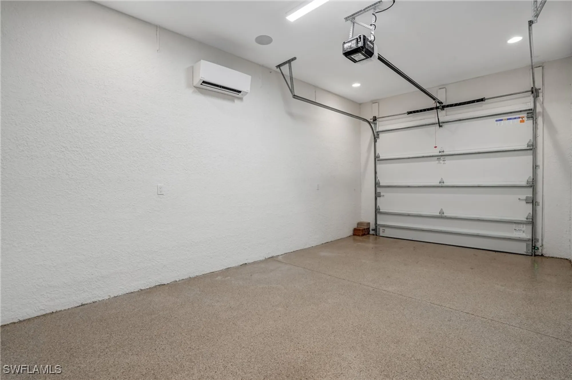 Property Slideshow image 42 of 50 | 12068 azalea way, Naples, FL, 34120