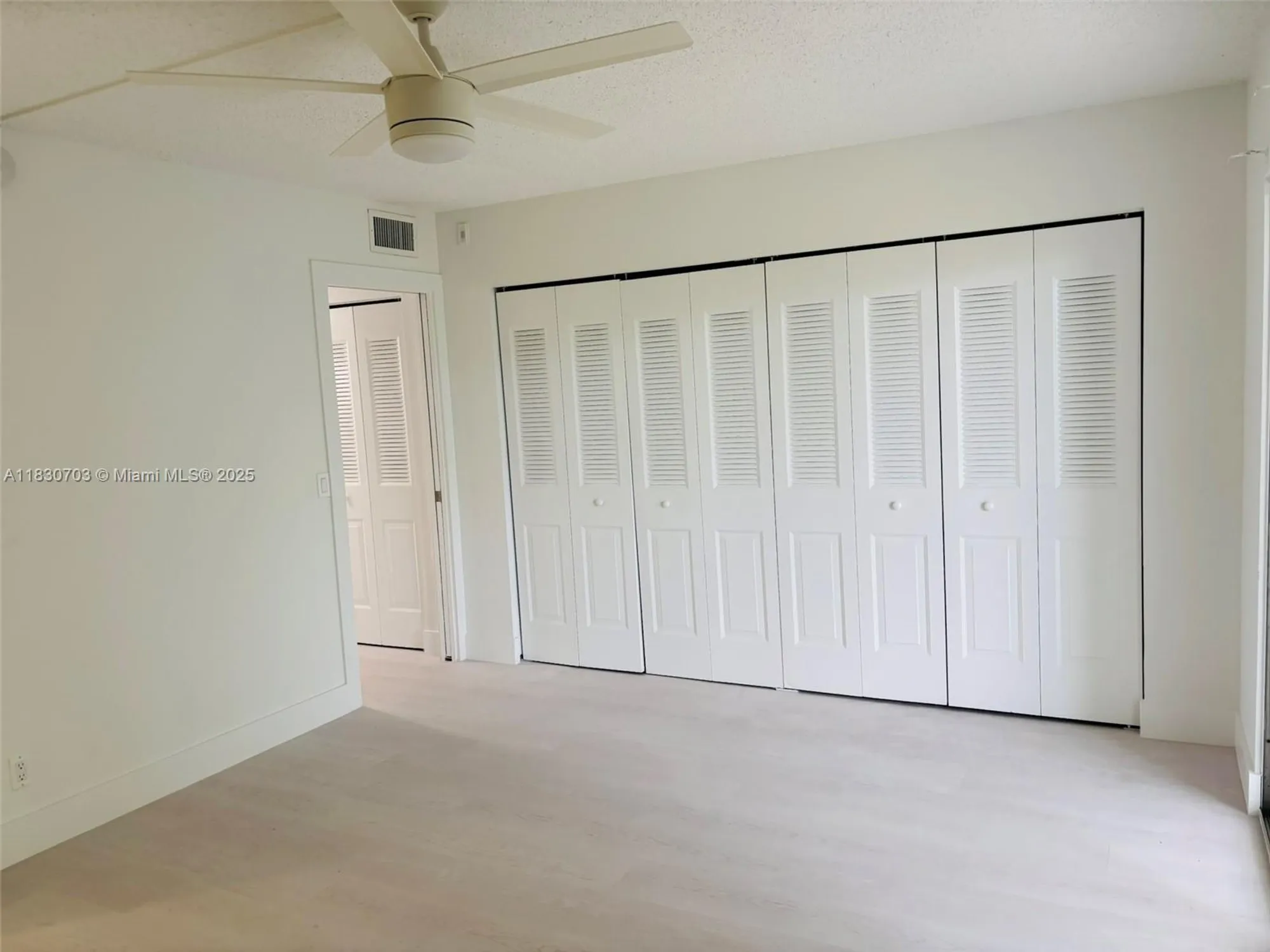 Property Slideshow image 8 of 30 | 4025 ellesmere b # 4025, Deerfield Beach, FL, 33442