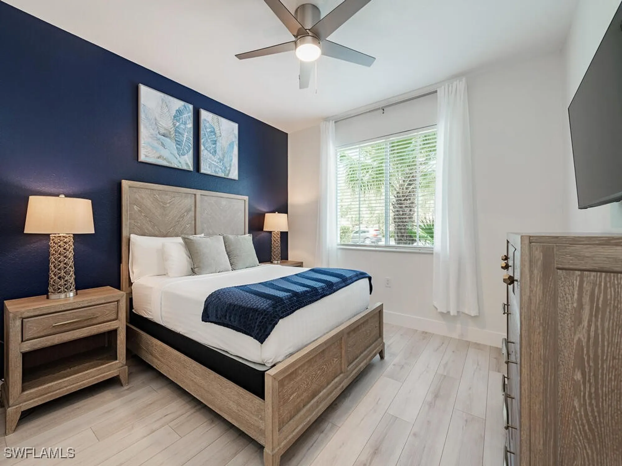 Property Slideshow image 9 of 29 | 7970 mahogany run ln 216, Naples, FL, 34113