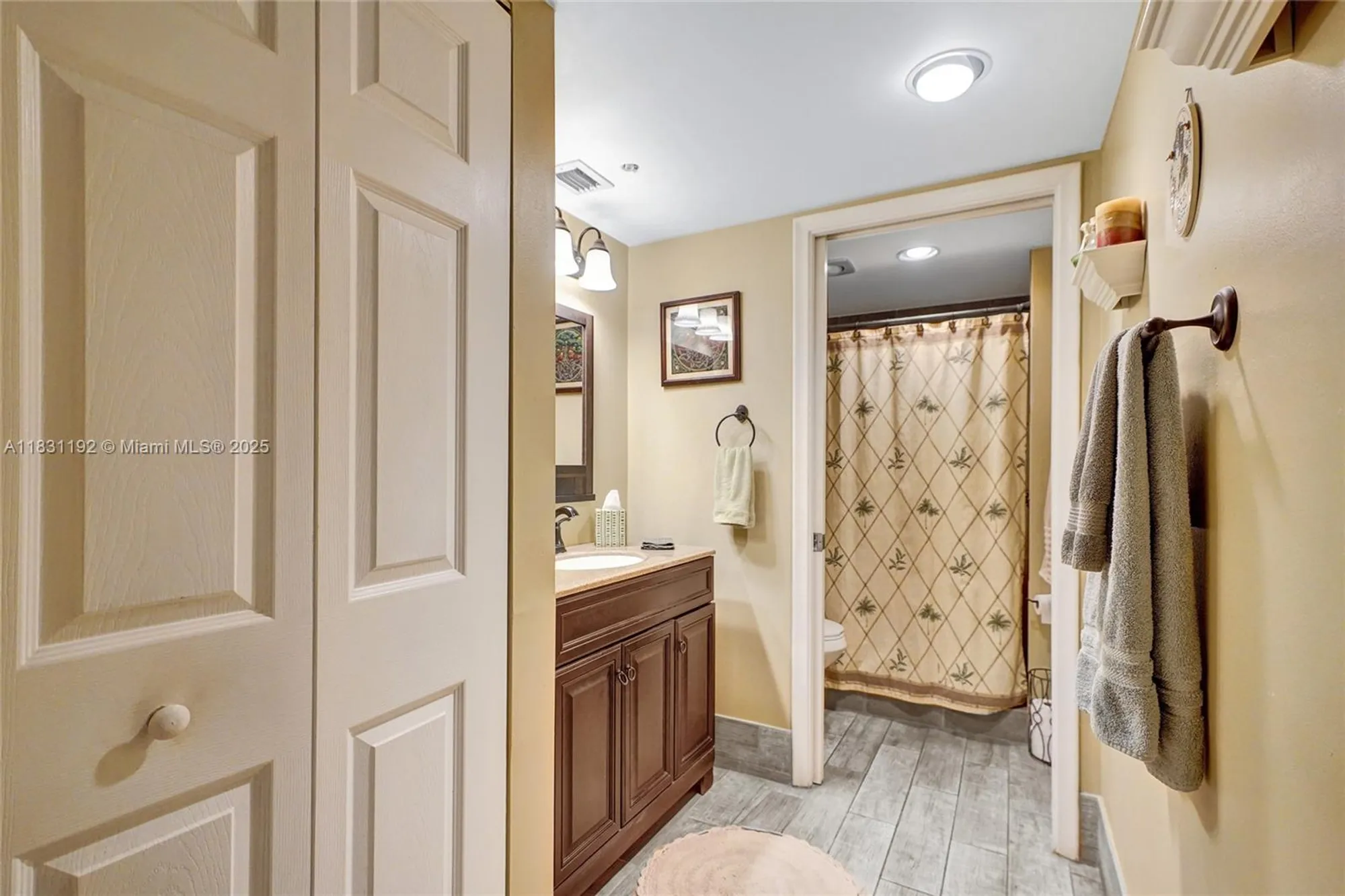 Property Slideshow image 18 of 35 | 1805 eleuthera pt j1, Coconut Creek, FL, 33066