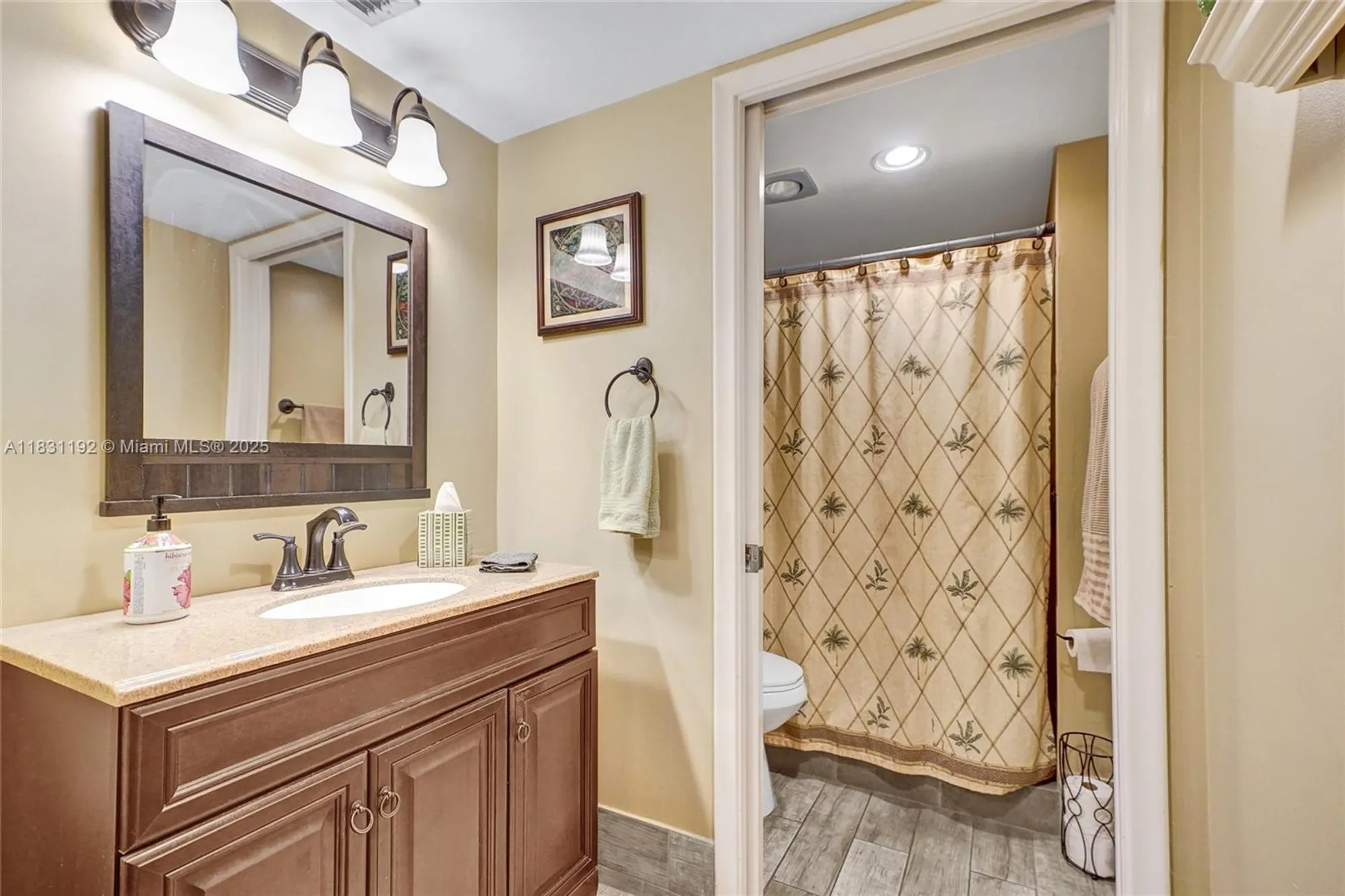 Property Slideshow image 19 of 35 | 1805 eleuthera pt j1, Coconut Creek, FL, 33066