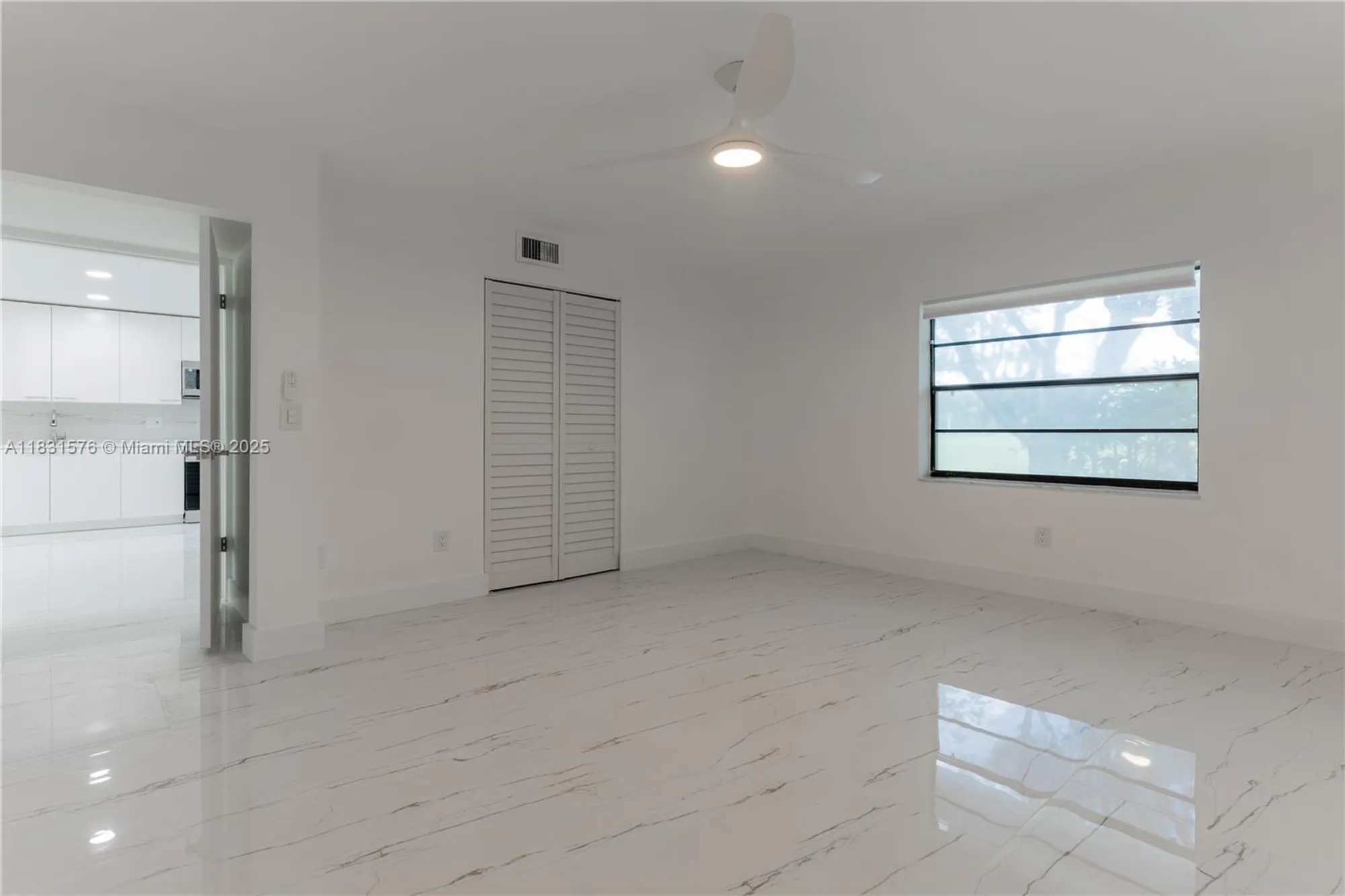 Property Slideshow image 37 of 56 | 8435 casa del lago apt 22c, Boca Raton, FL, 33433