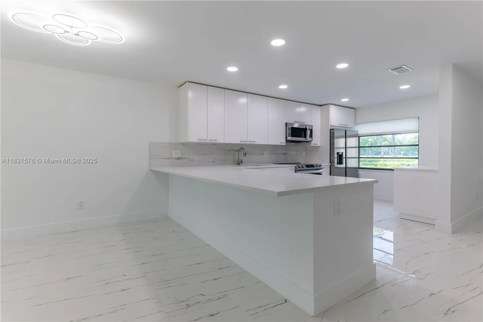 Property Slideshow image 4 of 56 | 8435 casa del lago apt 22c, Boca Raton, FL, 33433